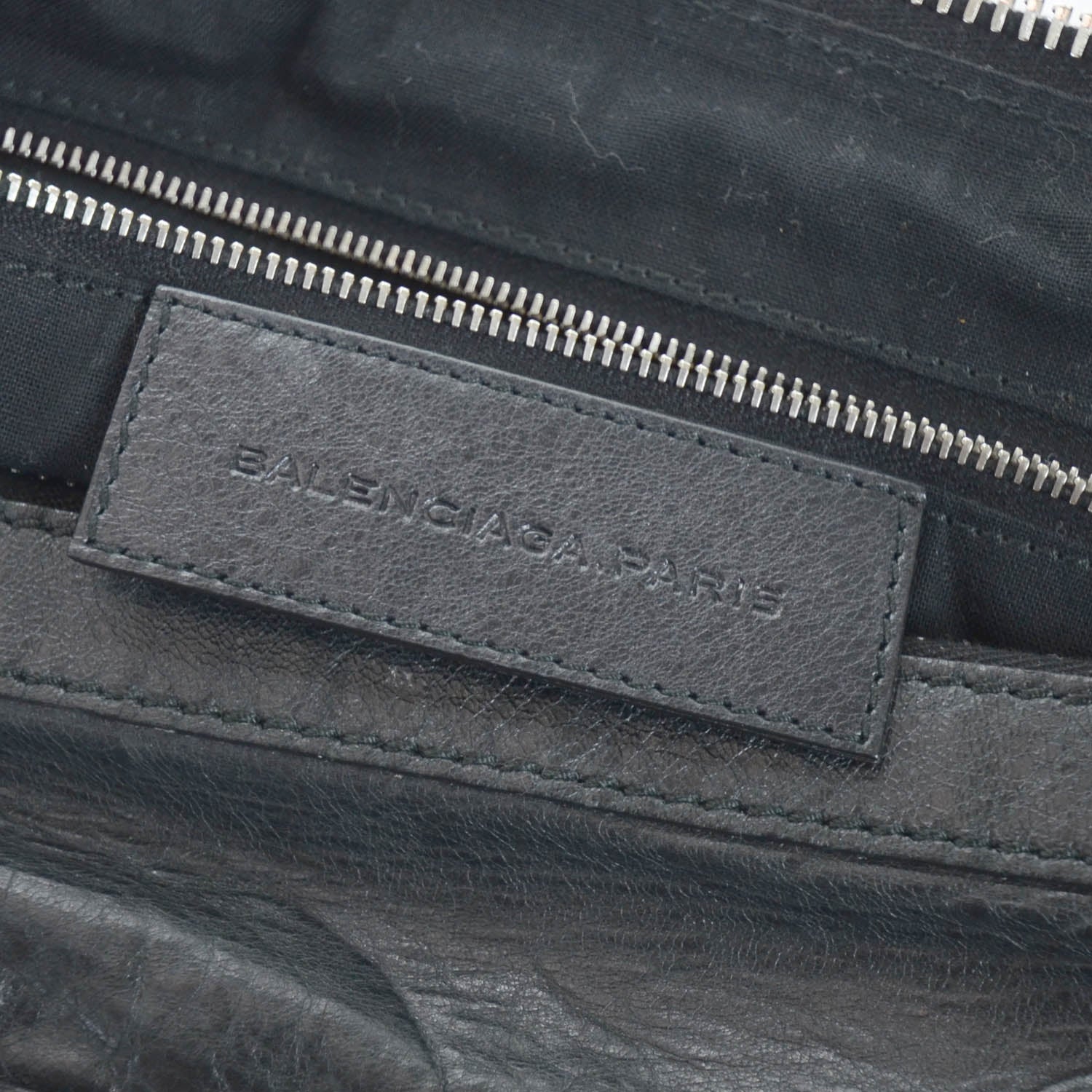 Balenciaga Agneau Giant Day Hobo Black 9 of 11
