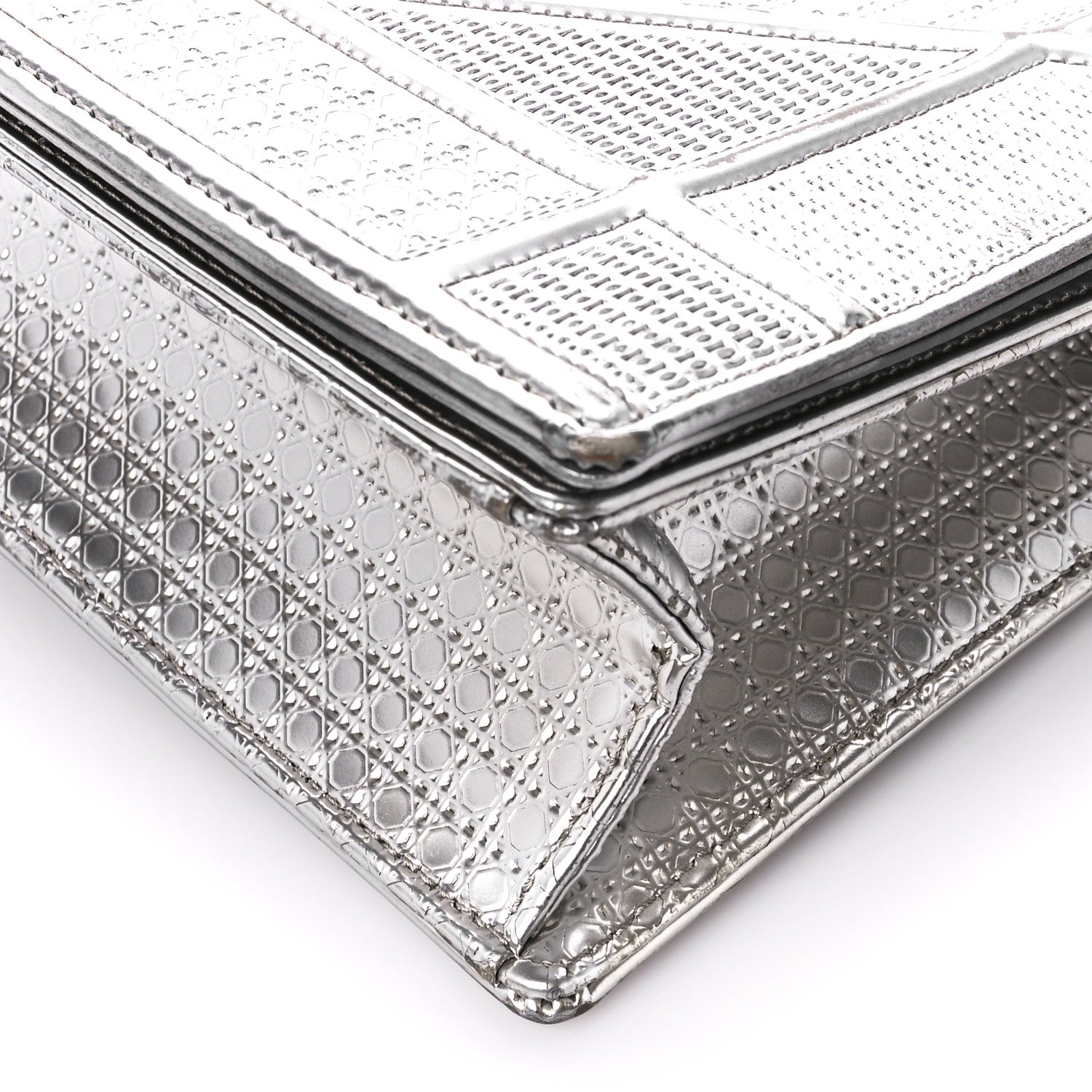 Christian Dior Metallic Patent Micro-Cannage Medium Diorama Flap Bag Silver 11 of 14