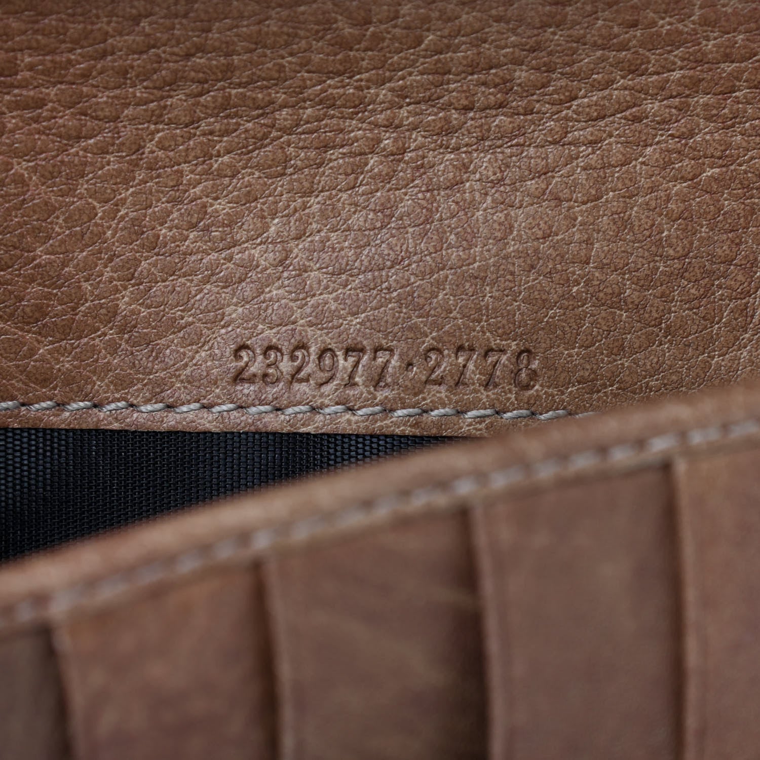 Gucci Guccissima Bamboo Tassel Zip Around Wallet Natural Brown 7 of 10