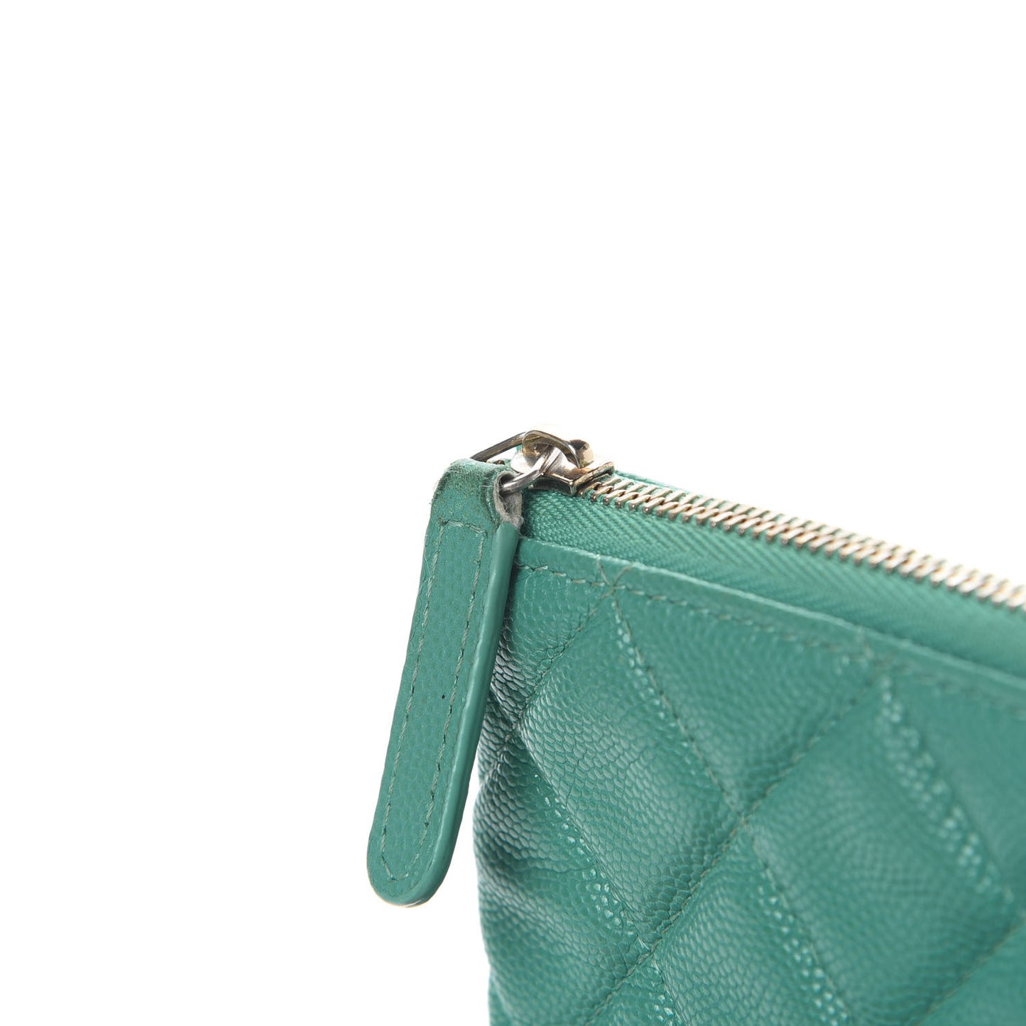 Caviar Quilted Medium Cosmetic Case Turquoise