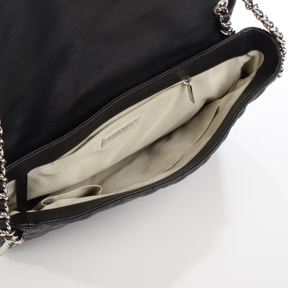 Chanel Crumpled Lambskin Quilted Chain Around Maxi Flap Black 5 of 7
