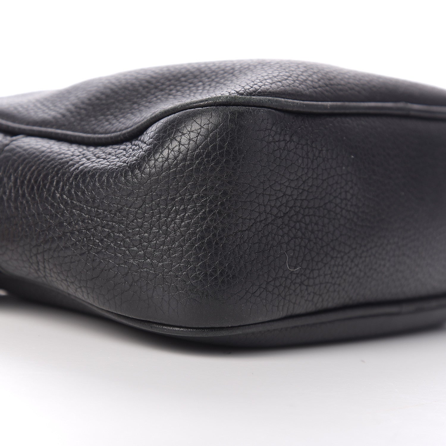 Gucci Pebbled Calfskin Small Soho Disco Bag Black 12 of 13