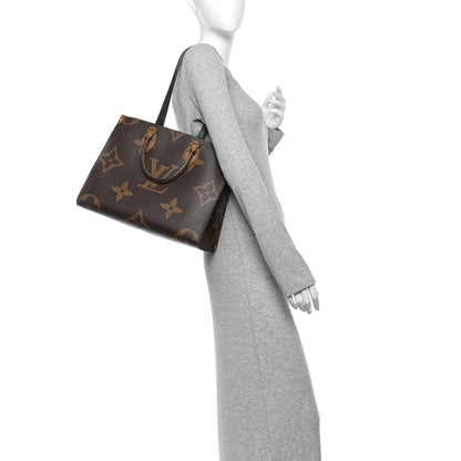 Louis Vuitton Reverse Monogram Giant Onthego MM 2 of 15
