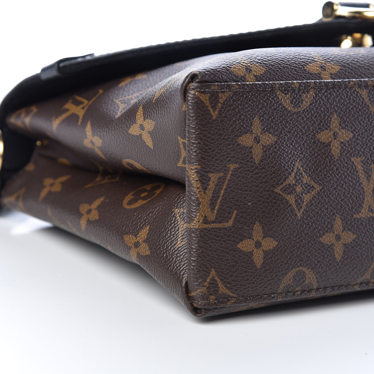 Louis Vuitton Epi Monogram Saint Michel Black 8 of 19