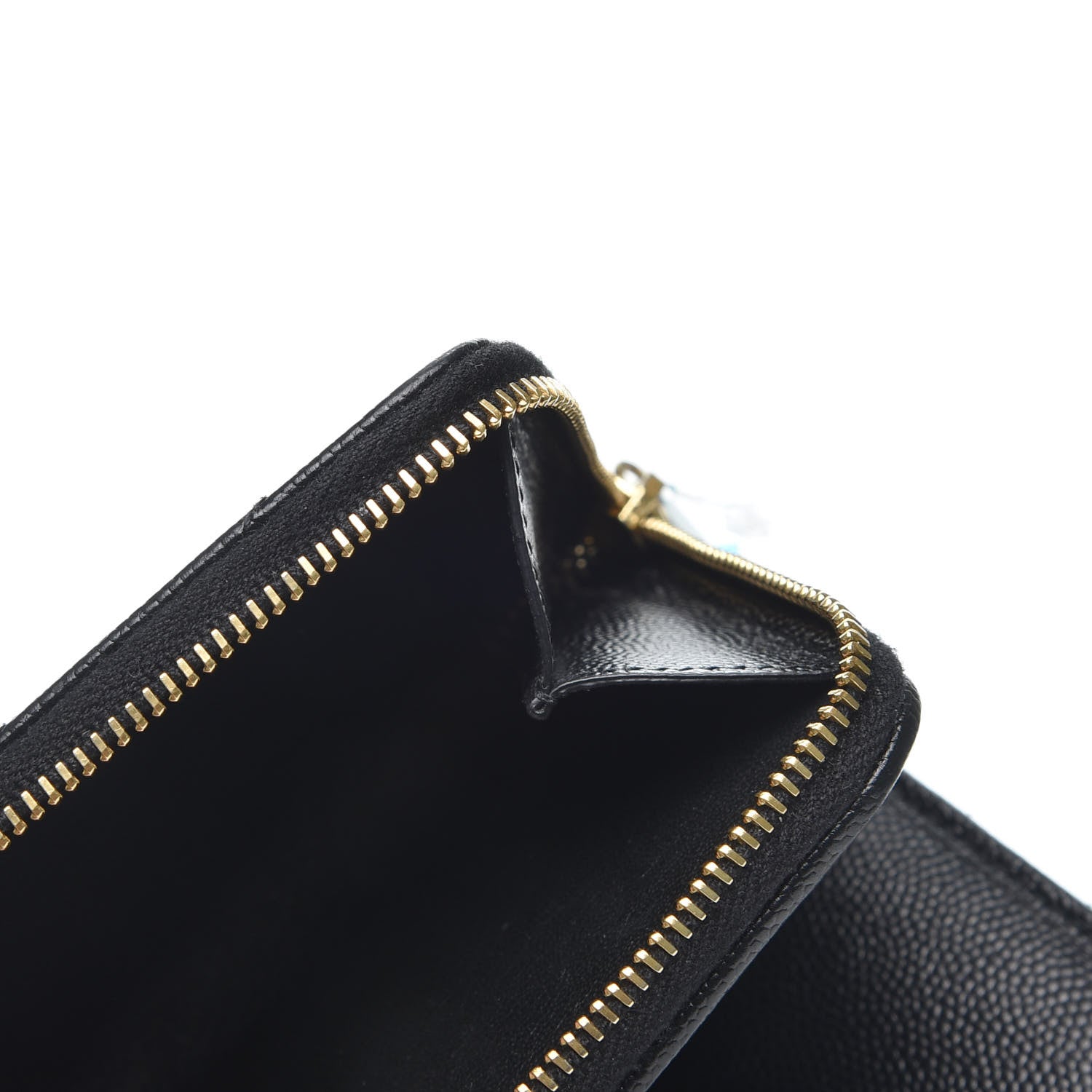 Saint Laurent Grain De Poudre Matelasse Chevron Monogram Compact Zip Around Wallet Black 4 of 8
