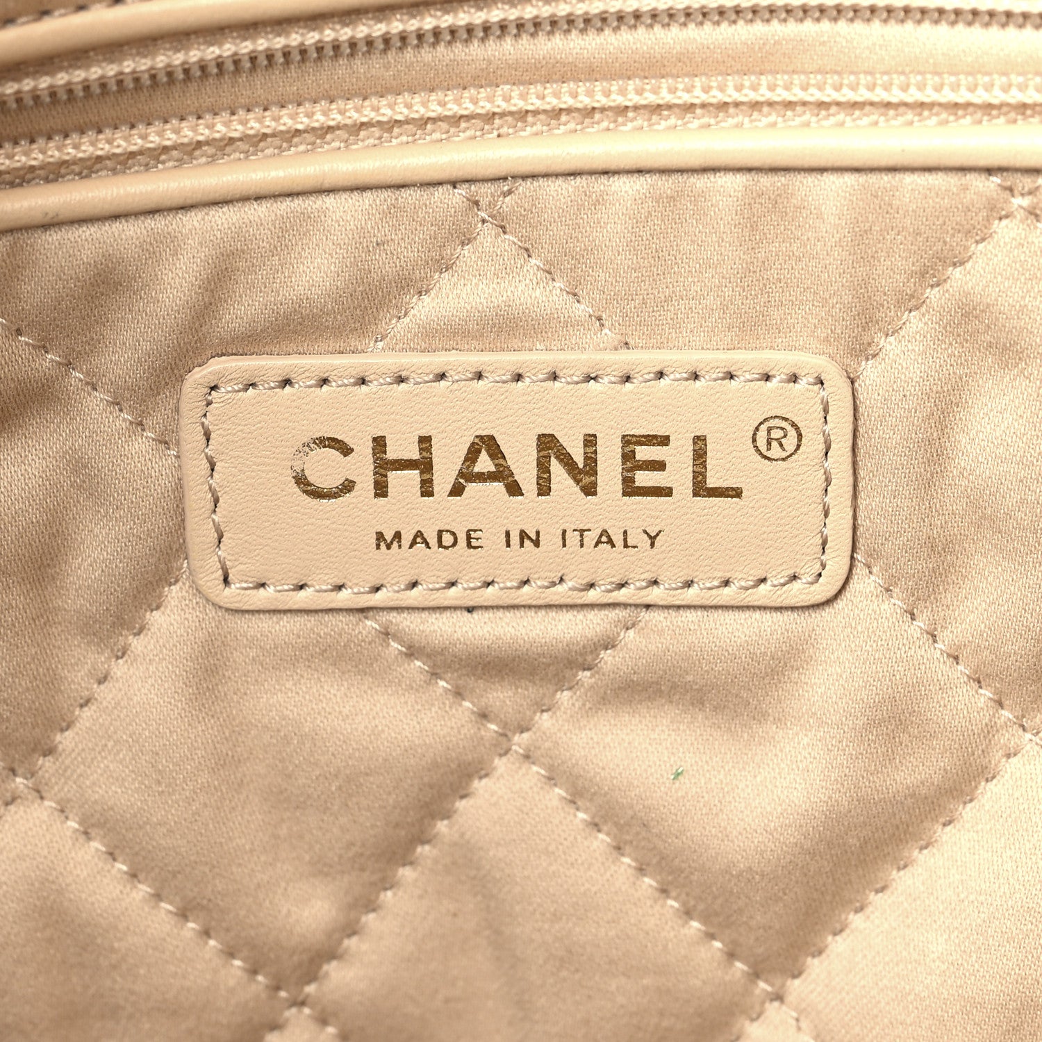 Chanel Shiny Calfskin Quilted Small Chanel 22 White 7 of 12