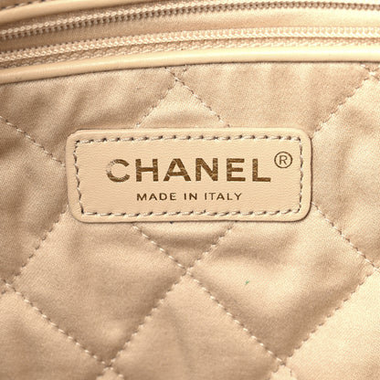 Chanel Shiny Calfskin Quilted Small Chanel 22 White 7 of 12