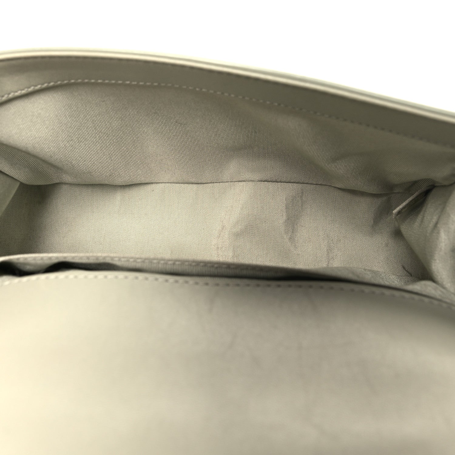 Chanel Glazed Calfskin Medium Boy Flap Grey 5 of 10