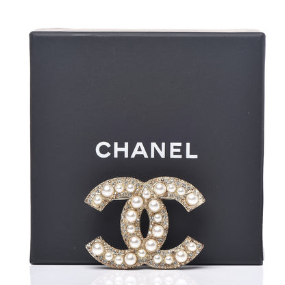 Chanel Crystal Pearl CC Brooch Gold 5 of 5