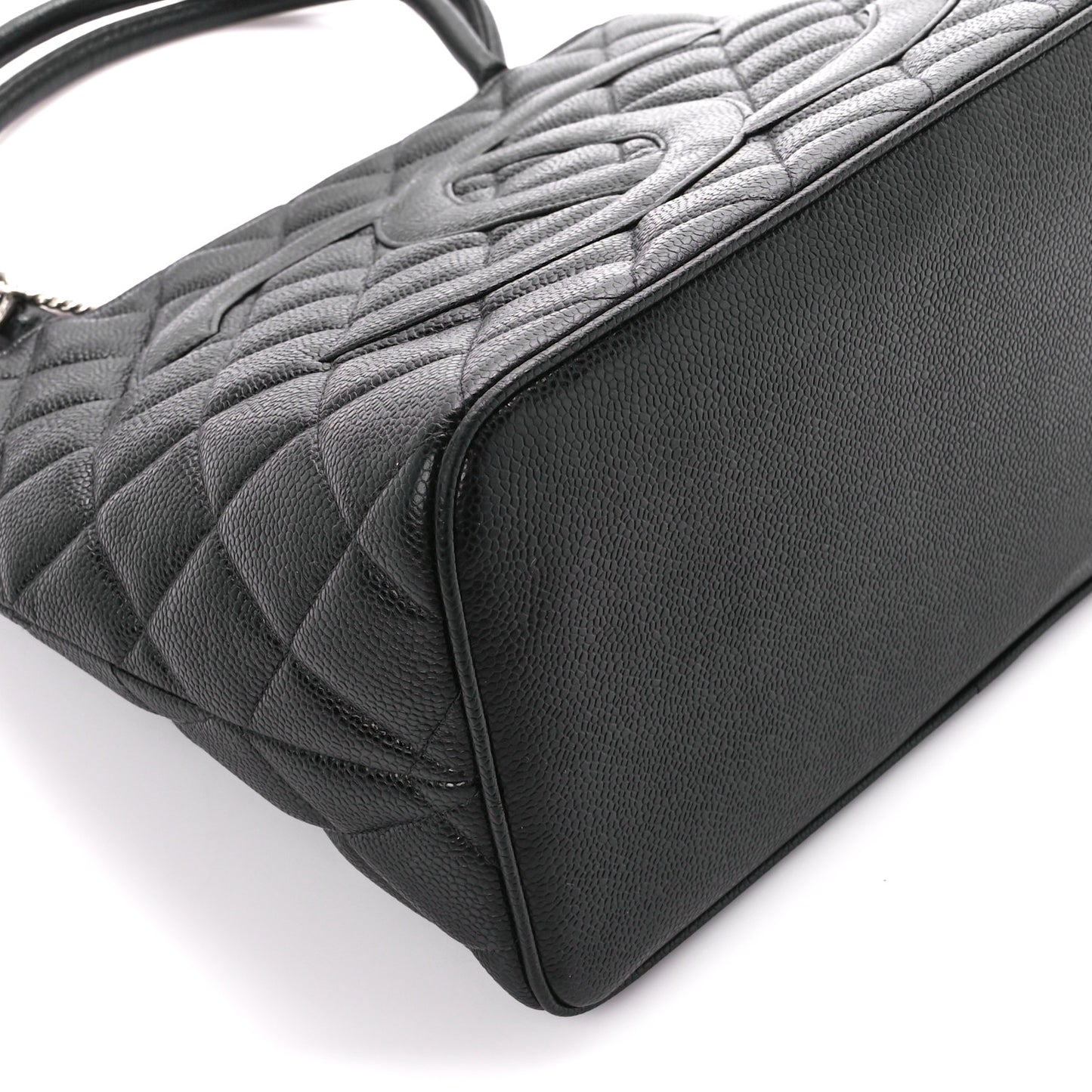 Caviar Quilted Medallion Tote Black