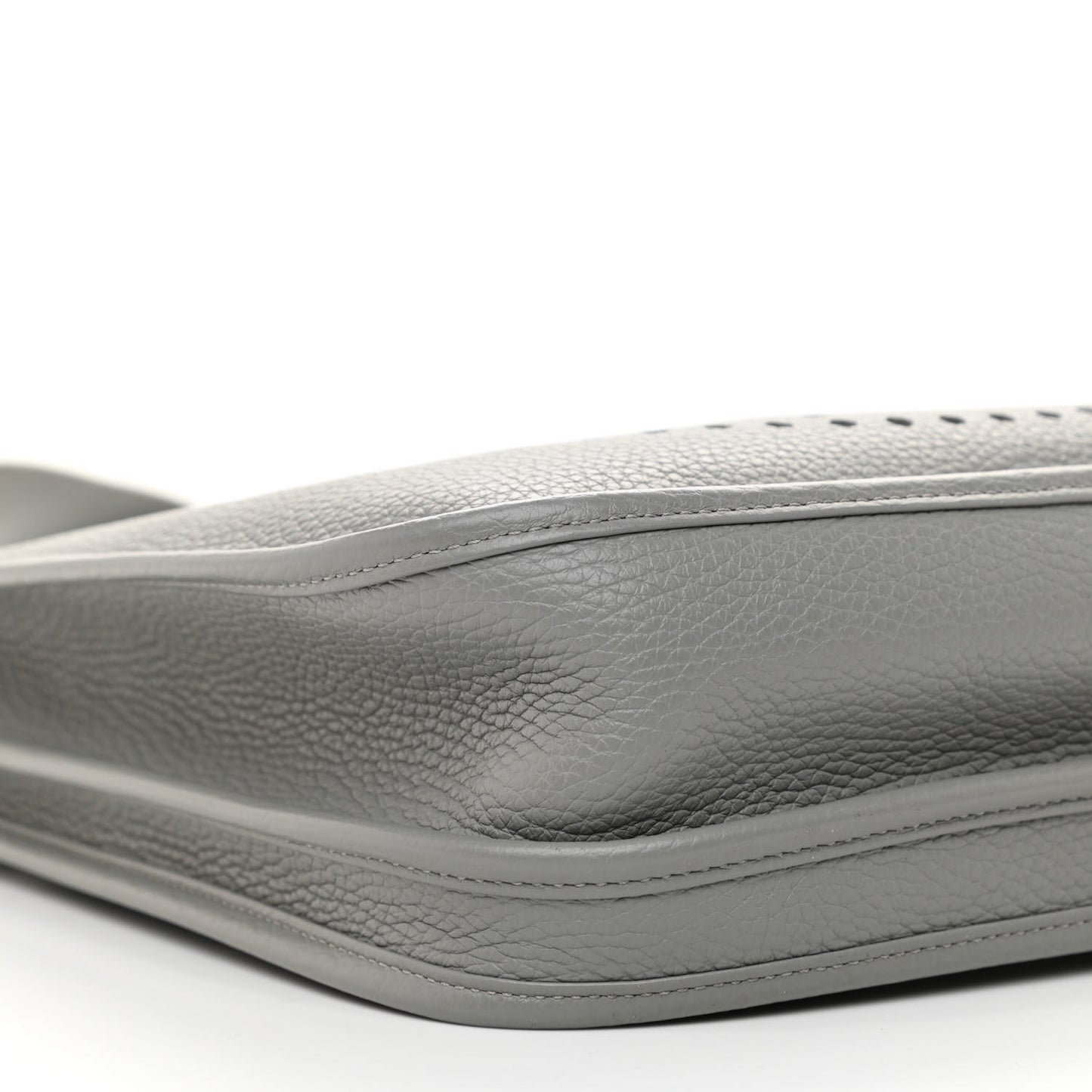 Taurillon Clemence Evelyne III PM Gris Mouette