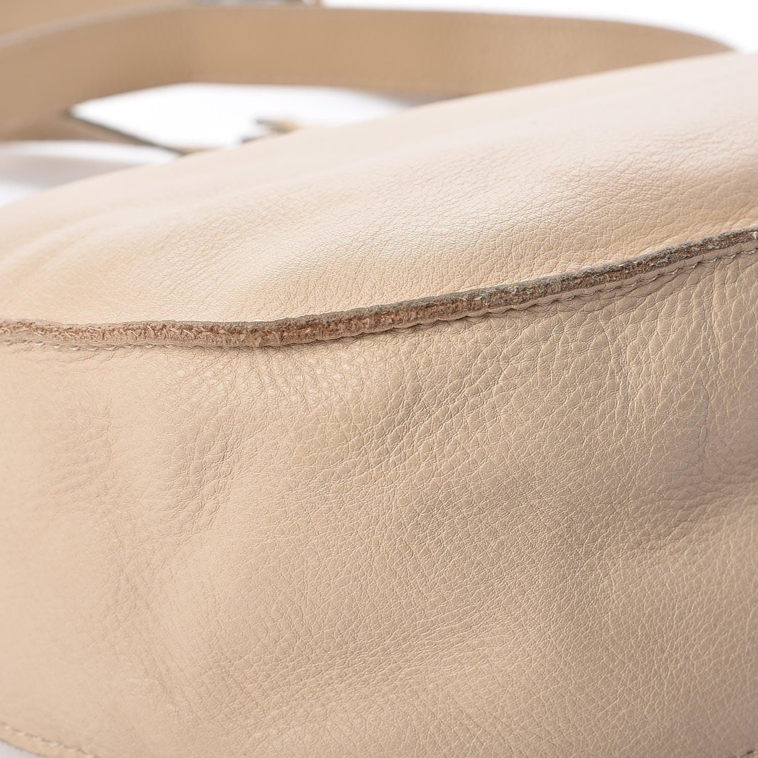 Chloe Calfskin Medium Marcie Round Zip Crossbody Bag Angora Beige 16 of 23