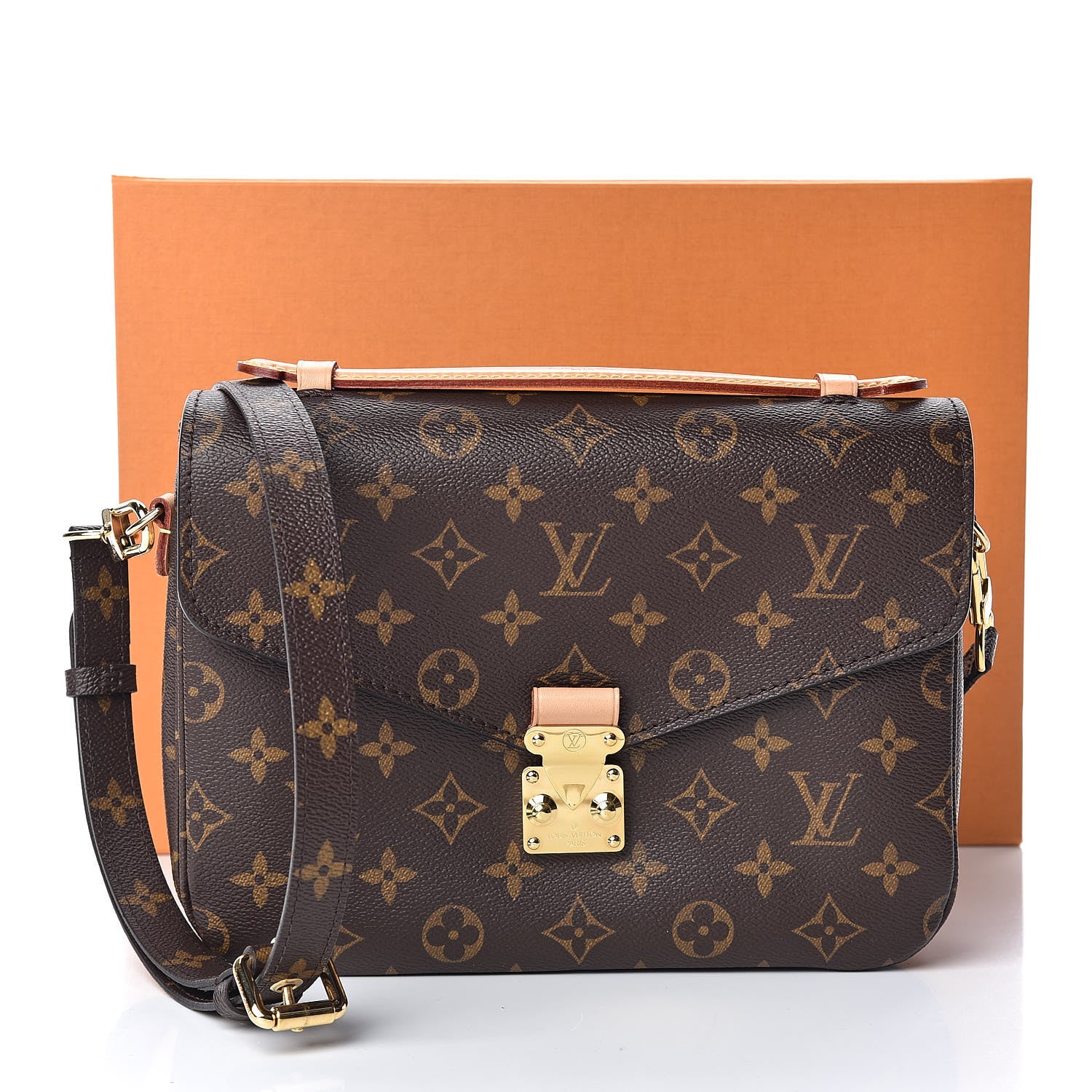 Louis Vuitton Monogram Pochette Metis 11 of 11