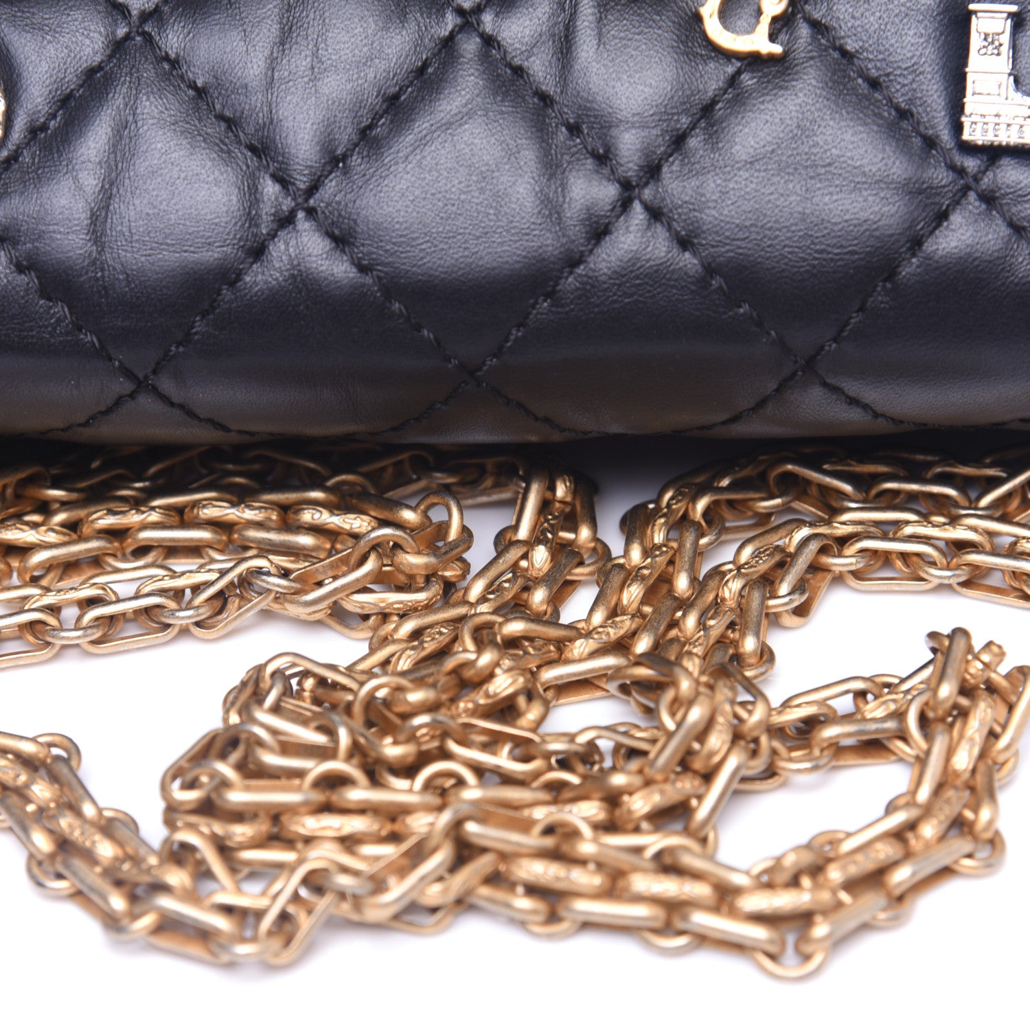 Chanel Aged Calfskin Lucky Charms 2.55 Reissue 225 Flap Black 15 of 17