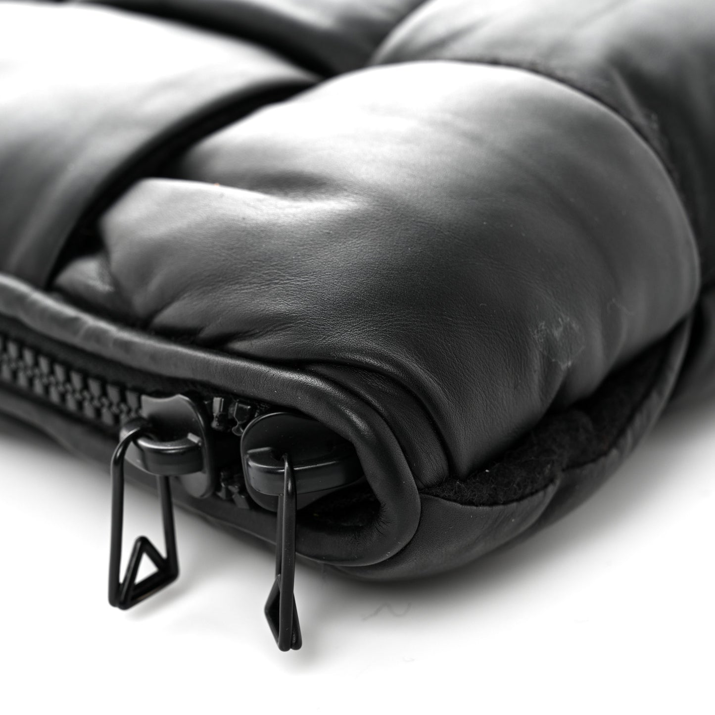 Calfskin Maxi Intrecciato Puffy Laptop Pouch Black