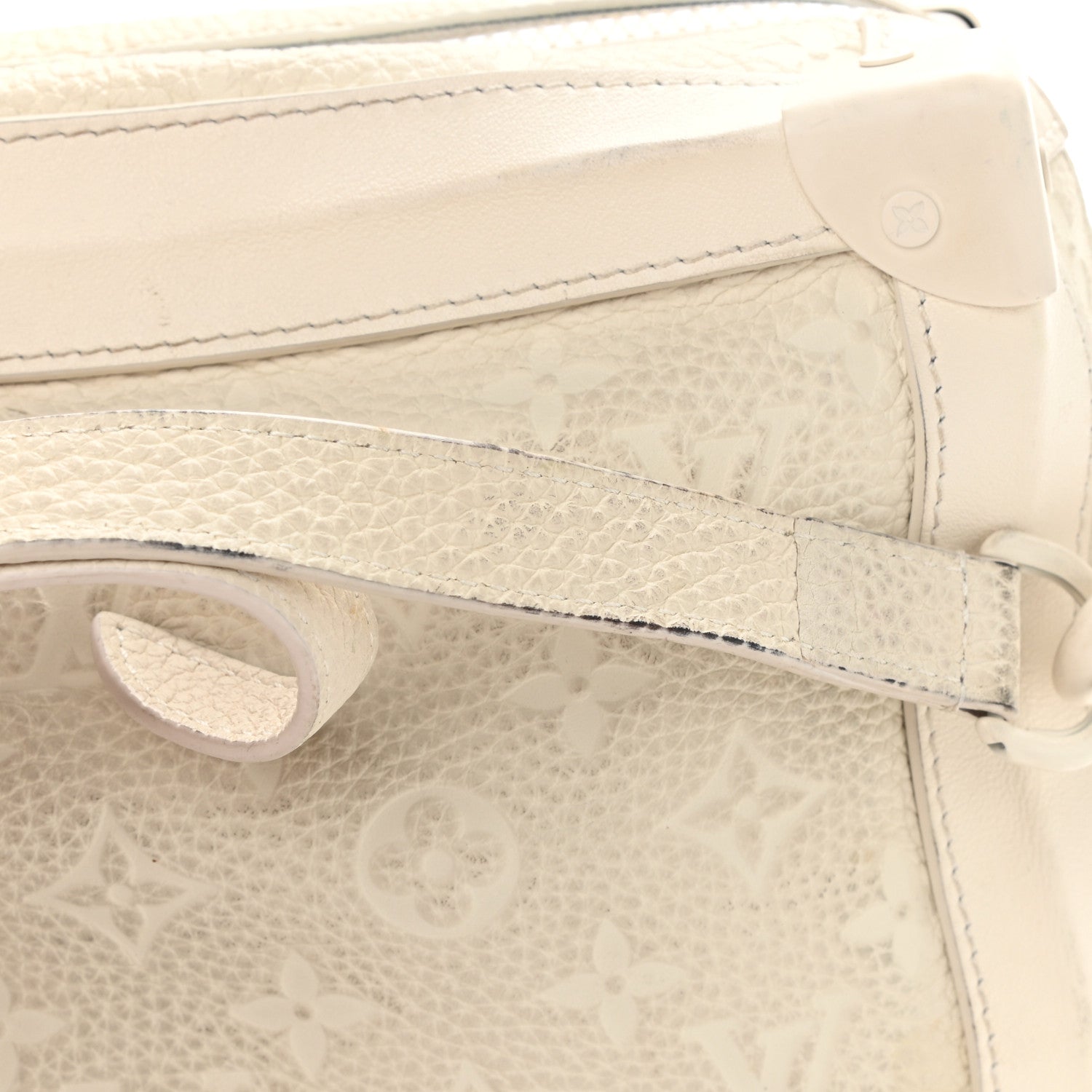 Louis Vuitton Taurillon Monogram Solar Ray Soft Trunk Powder White 12 of 17