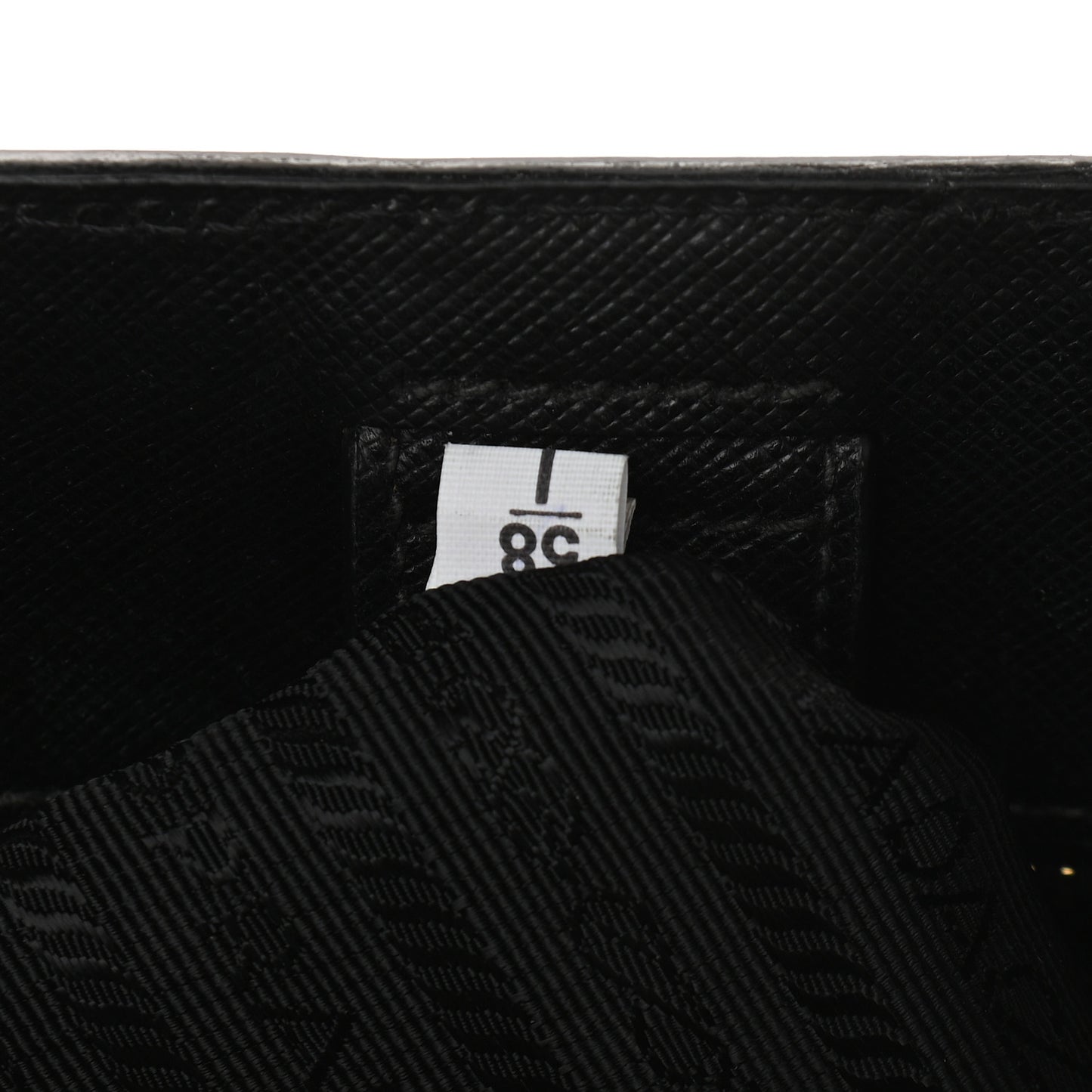 Saffiano Lux Medium Tote Black