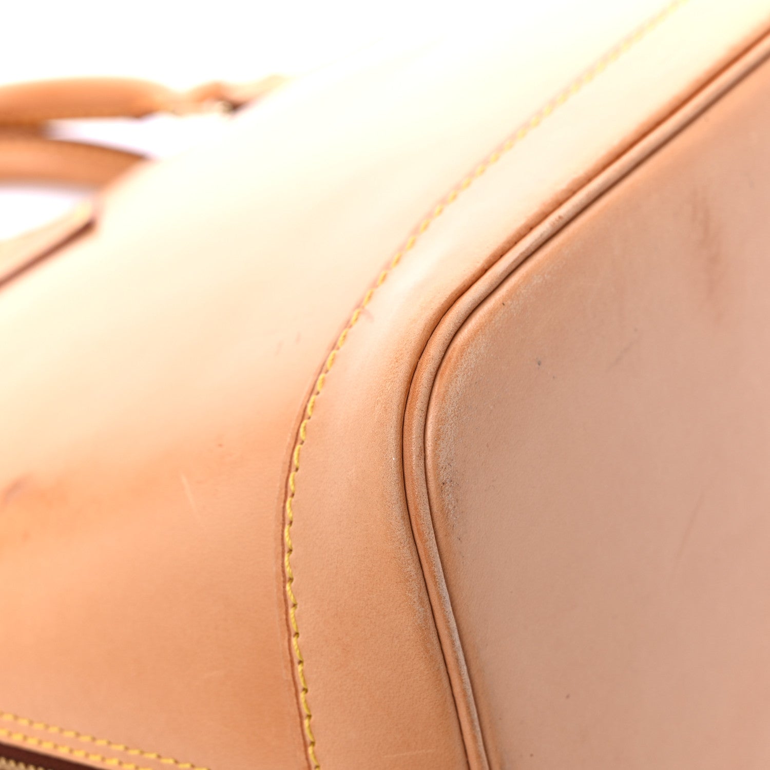 Louis Vuitton Vachetta Alma PM 8 of 28