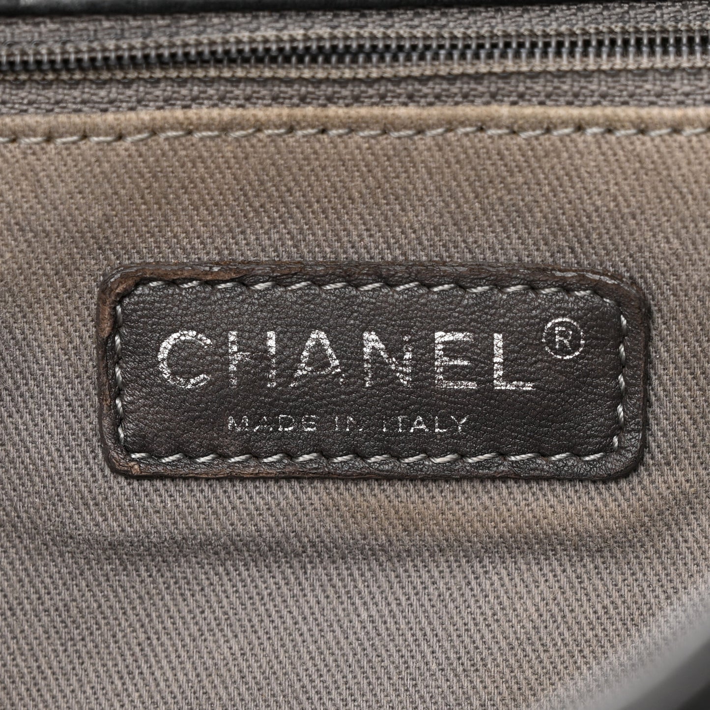 Iridescent Calfskin Glint Accordion Flap Black