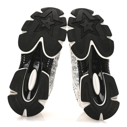 Christian Dior Technical Fabric Mesh Oblique Dior Vibe Sneakers  38 White Black 6 of 9