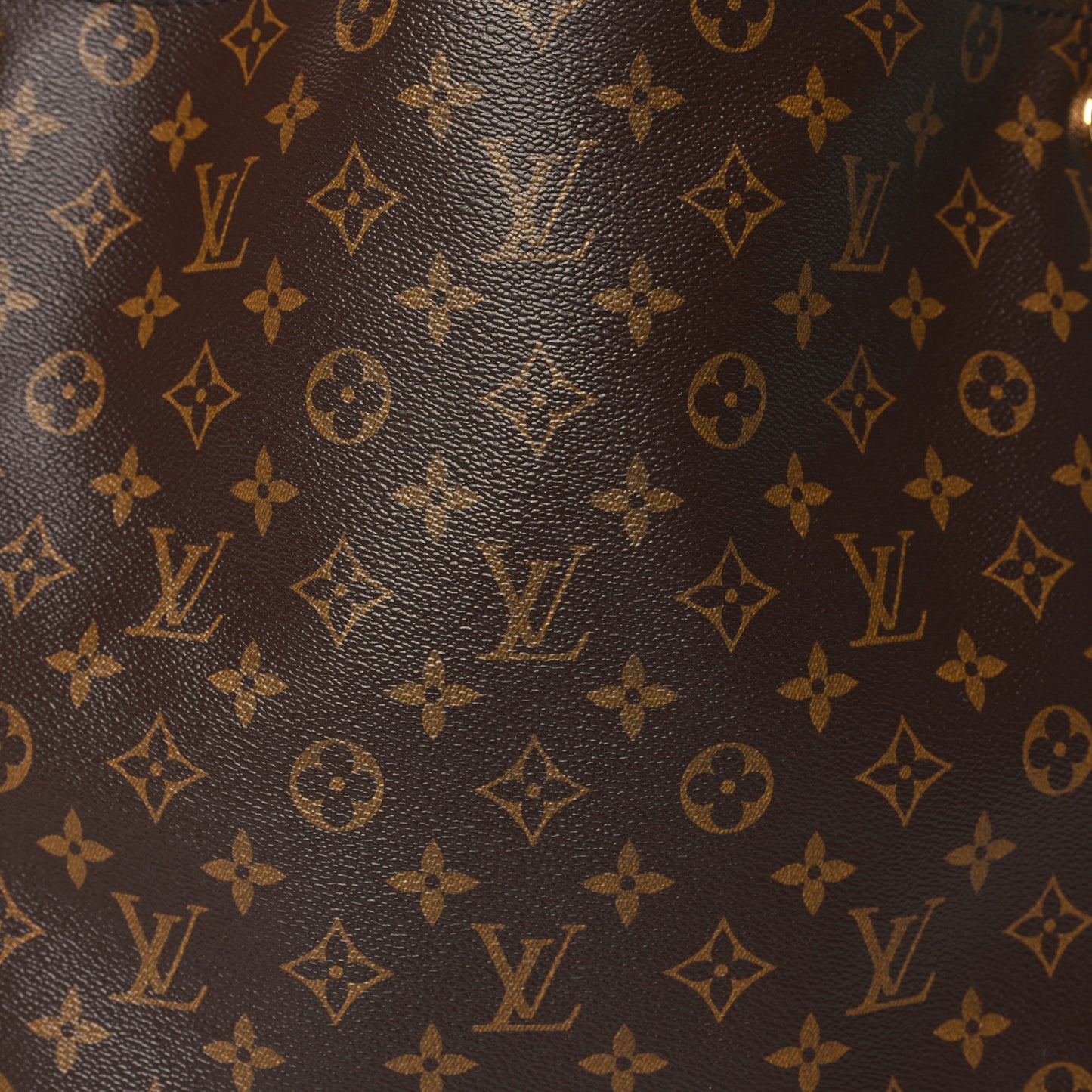 Monogram Artsy MM