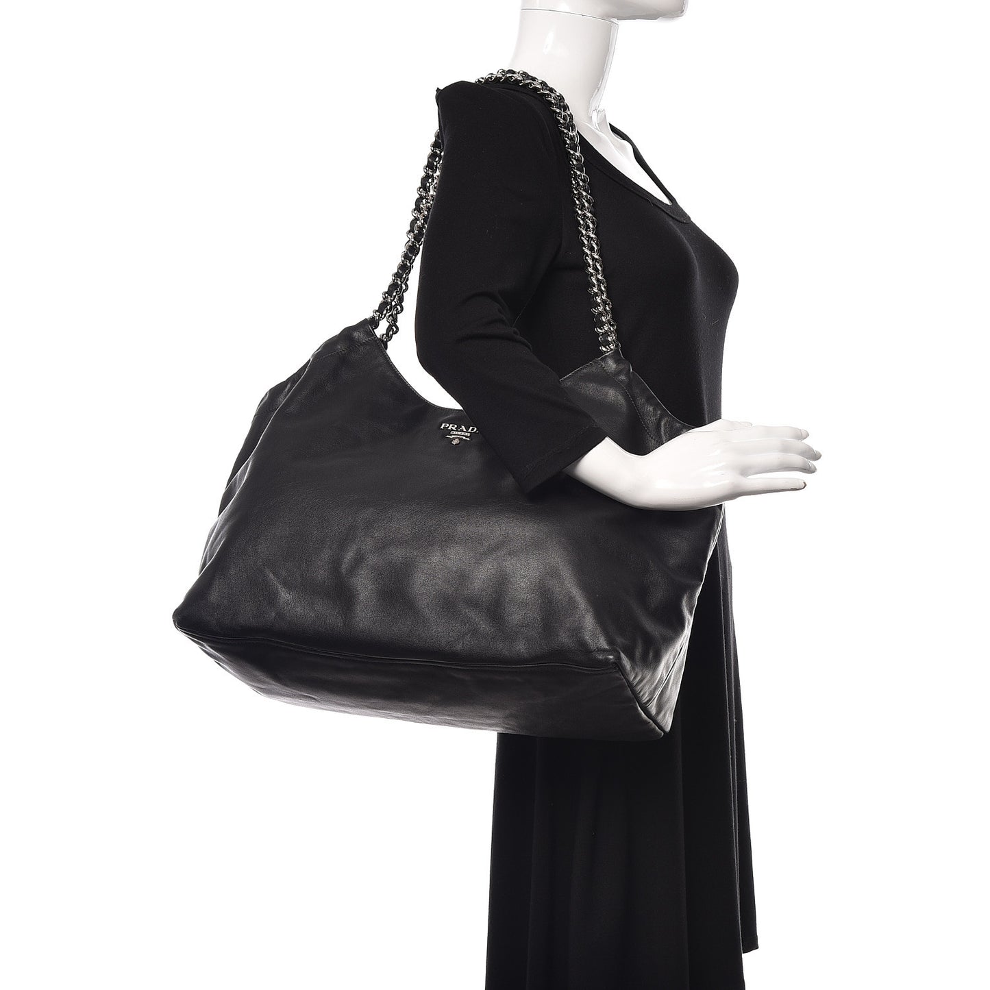 Soft Calf Chain Tote Black