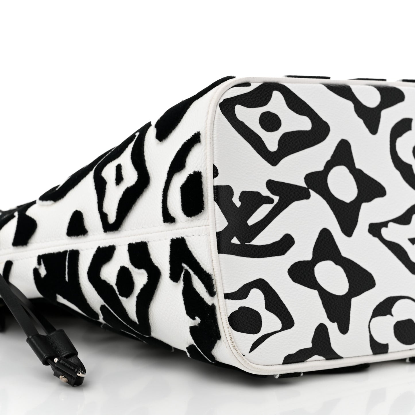 X UF Tufted Monogram Neverfull MM Black White