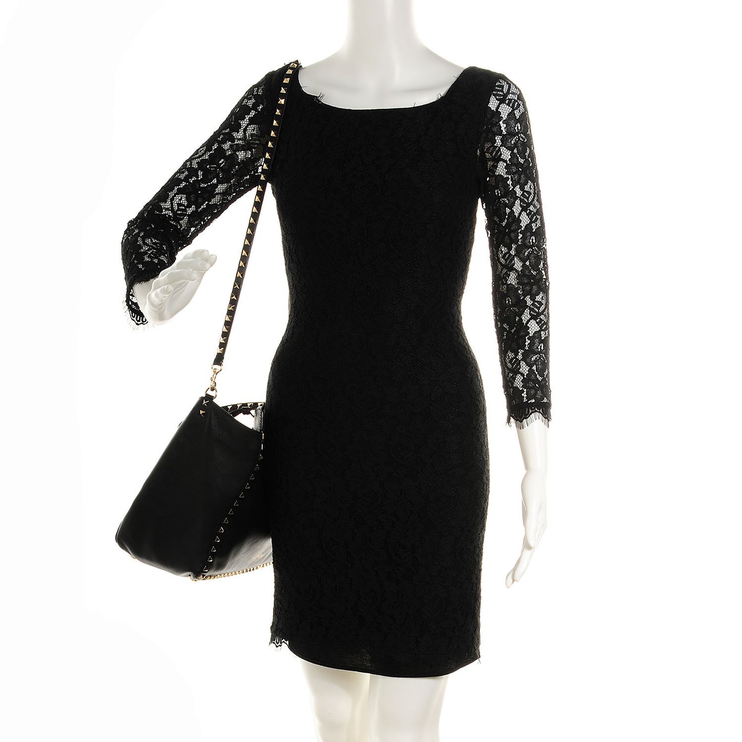 Vitello Medium Rockstud Tote Black
