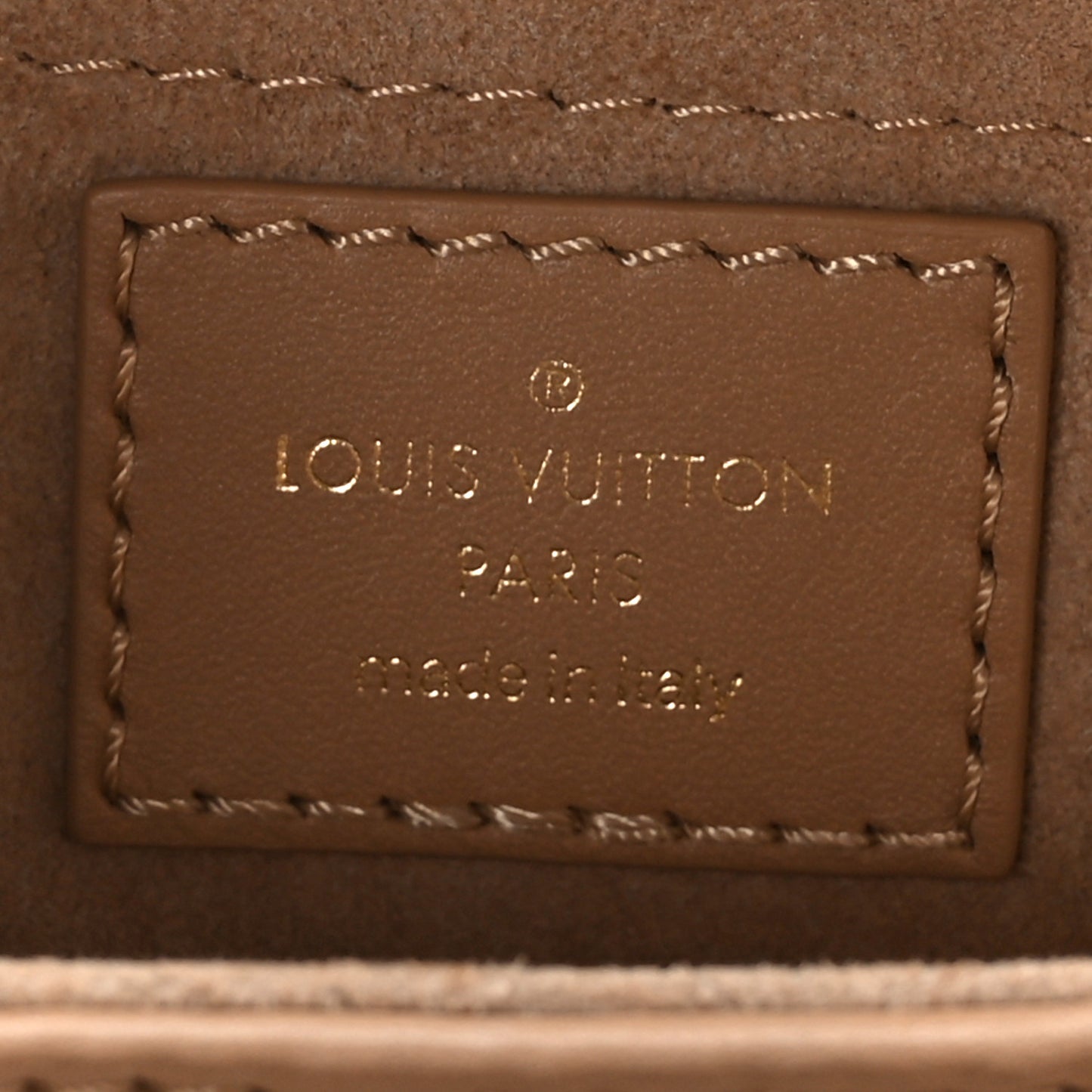 Calfskin New Wave Chain MM Noisette