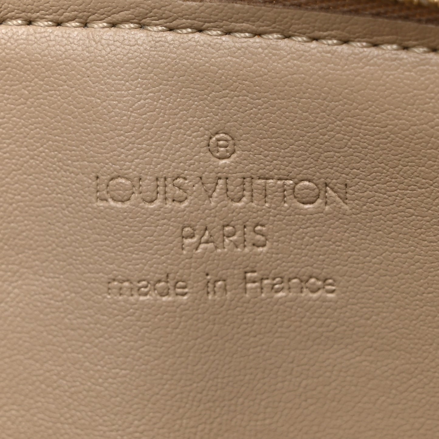 Vernis Lexington Pochette Beige