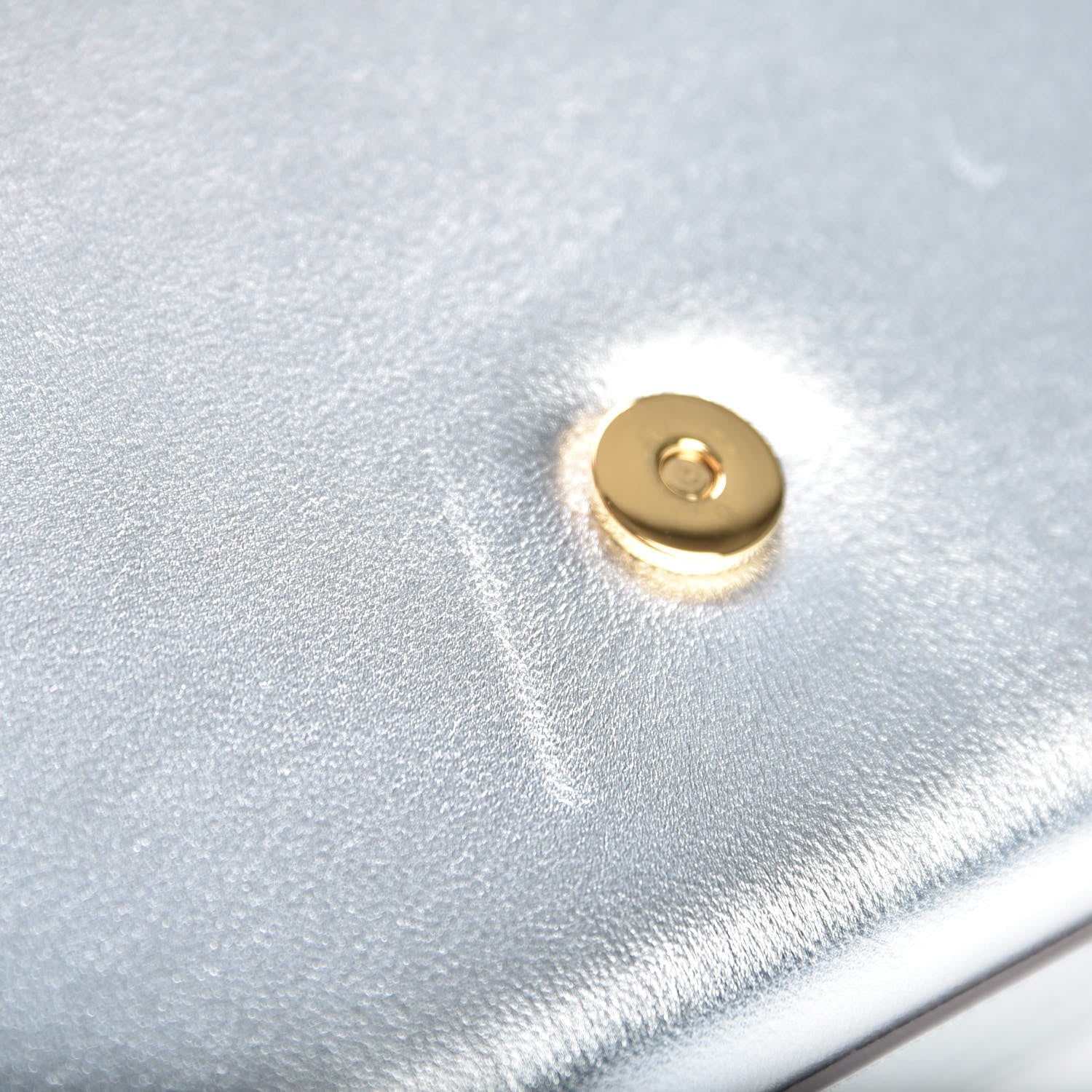 Saint Laurent Metallic Calfskin Classic Monogram Clutch Argento 7 of 8