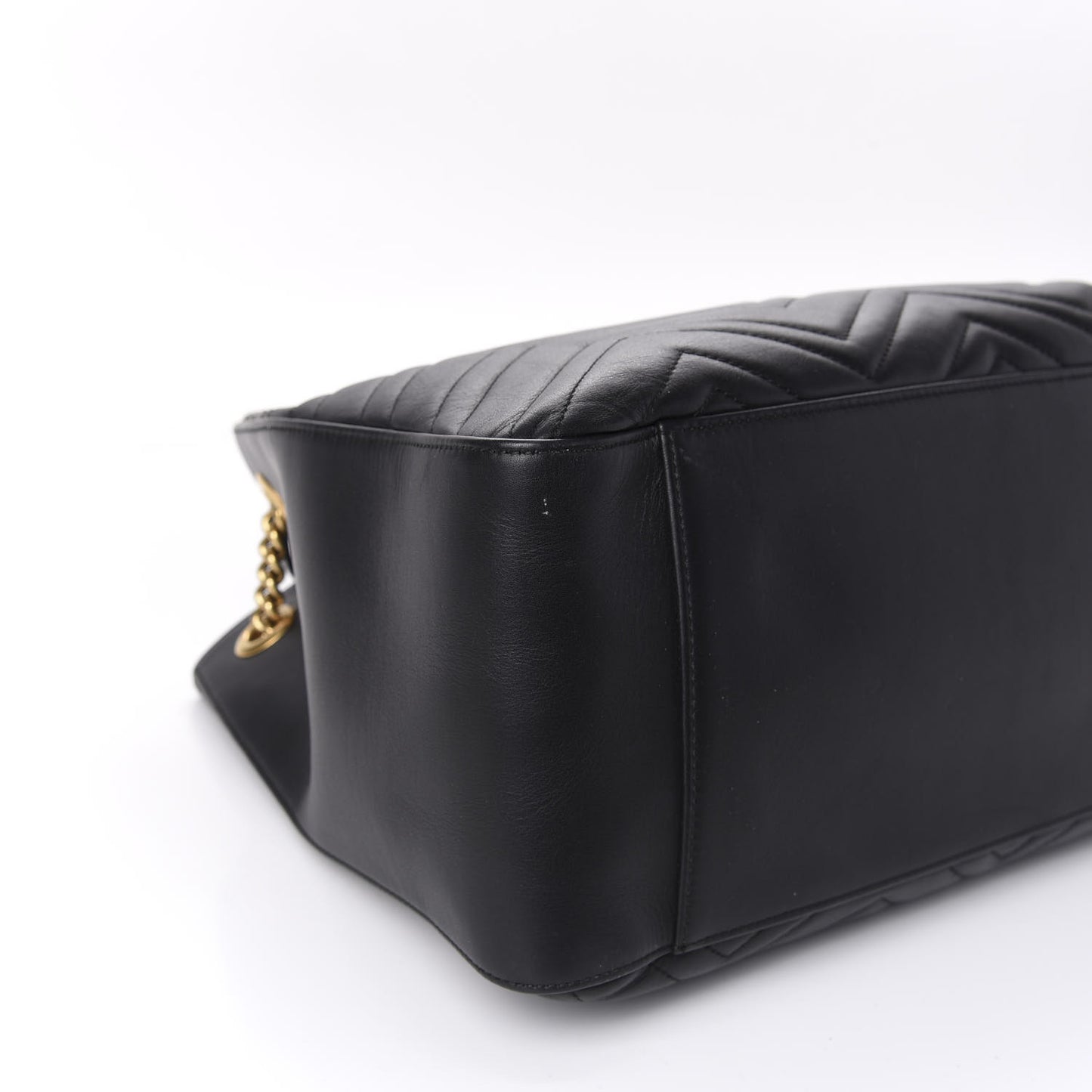Calfskin Matelasse Medium GG Marmont Shoulder Tote Bag Black