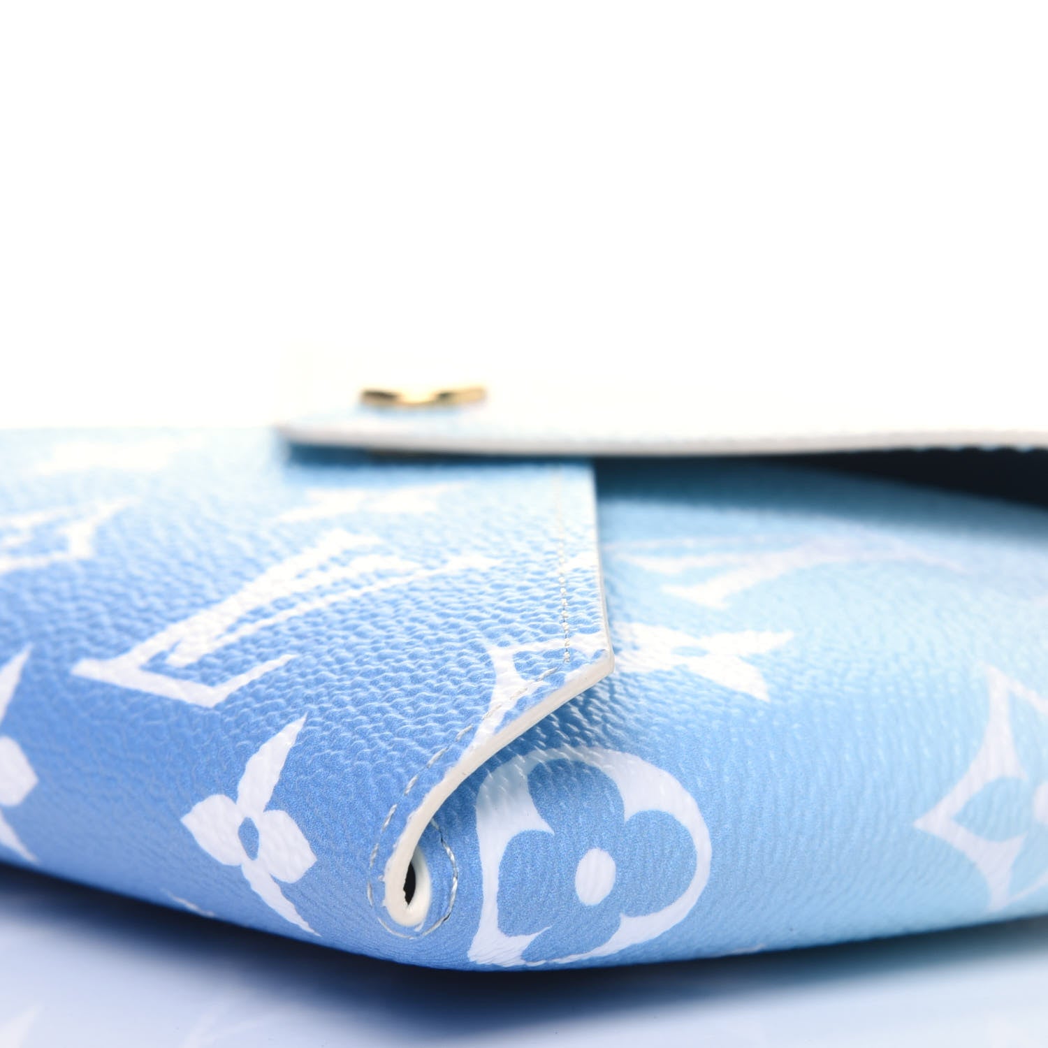 Louis Vuitton Monogram Giant By The Pool Medium Kirigami Pochette Insert Blue 9 of 10