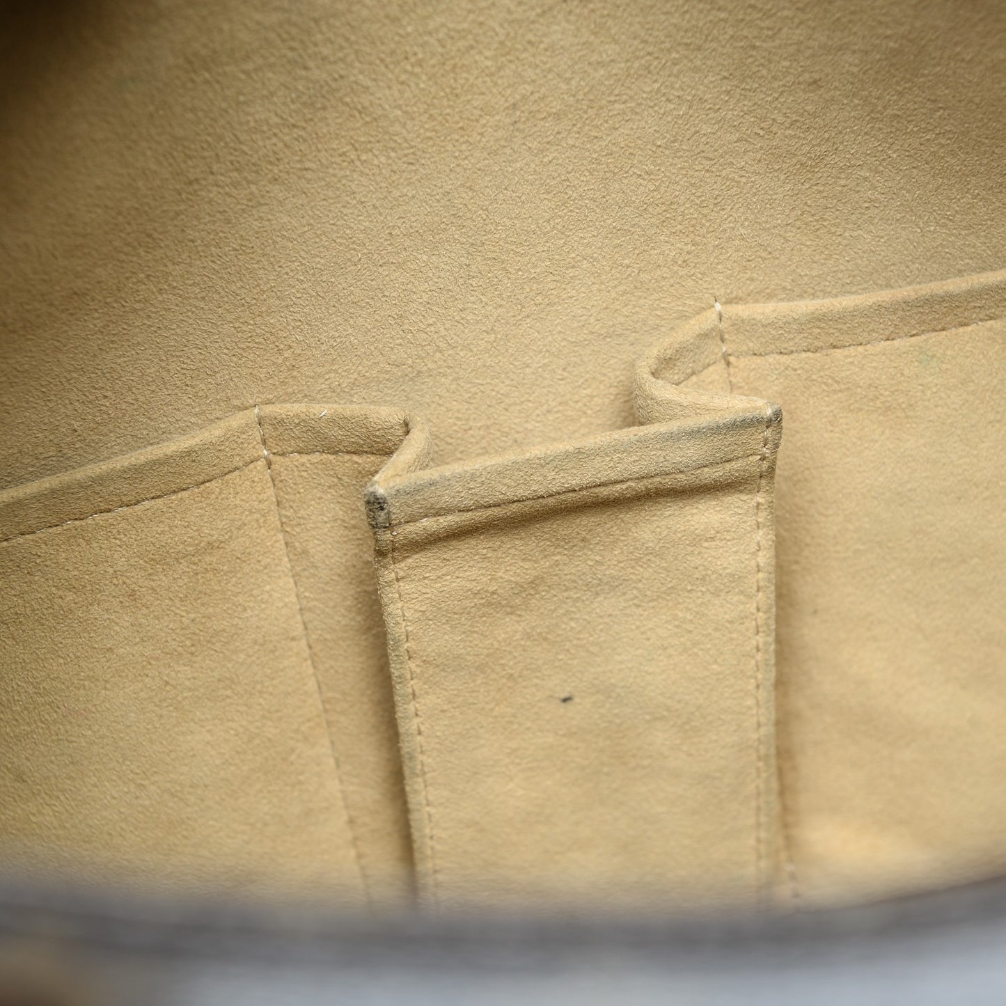 Monogram Luco