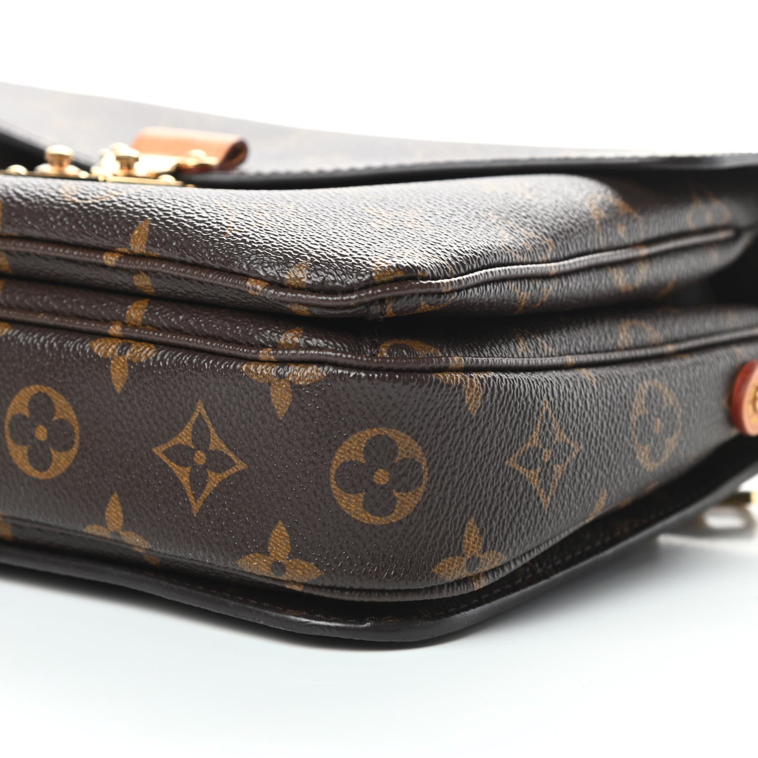 Louis Vuitton Monogram Pochette Metis 10 of 10