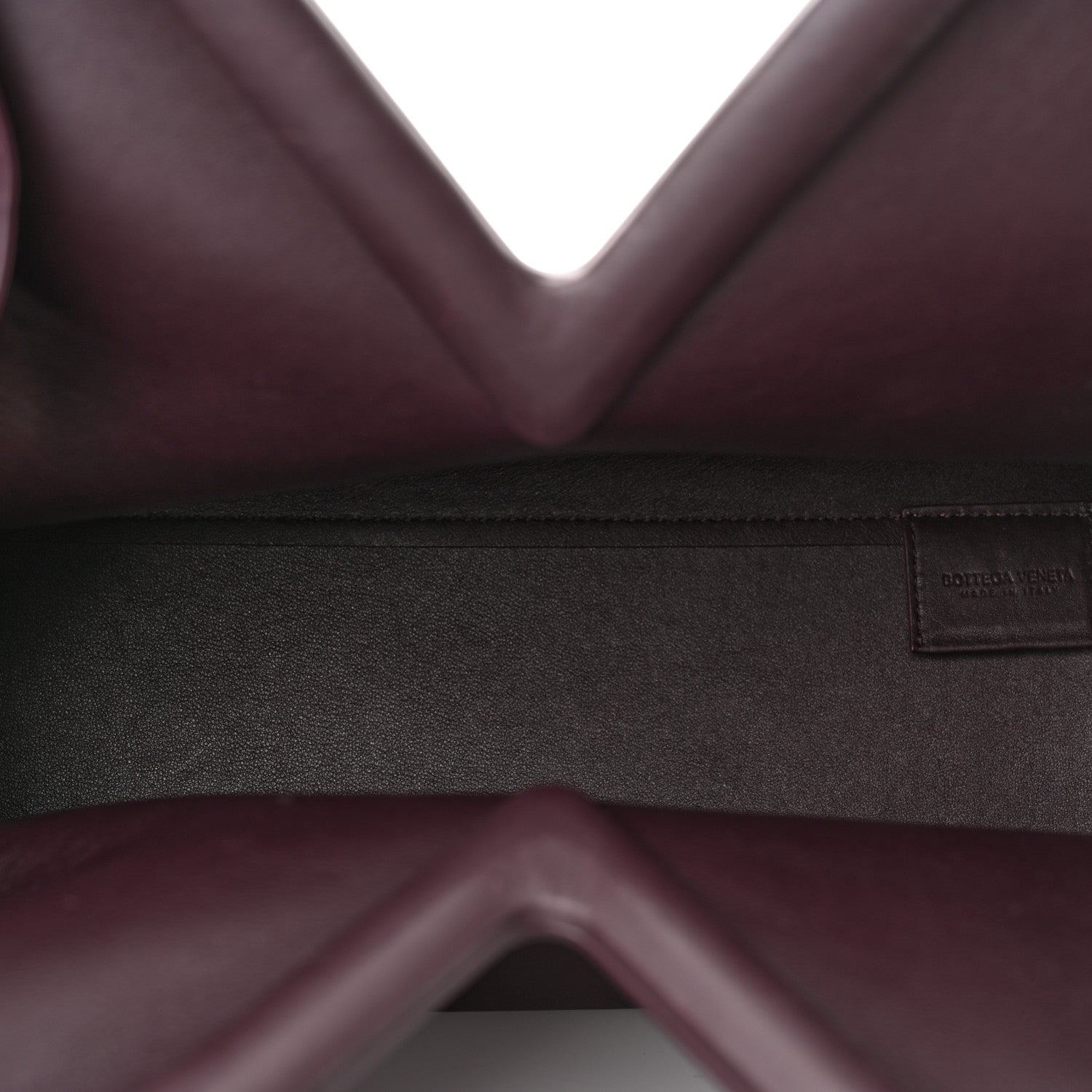 Bottega Veneta Calfskin Medium The Point Triangle Bag Grape 5 of 9