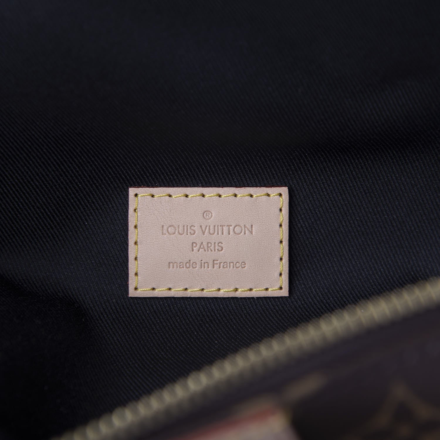 Louis Vuitton Monogram Bumbag 8 of 8