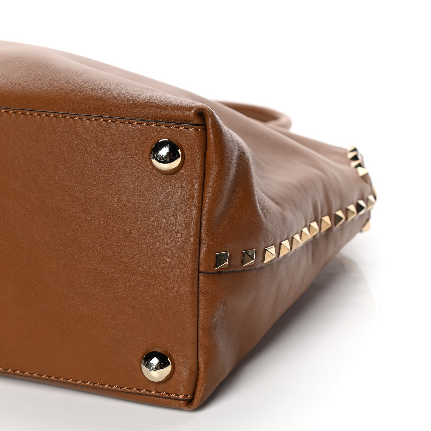 Vitello Rockstud Dome Satchel Deep Cuir