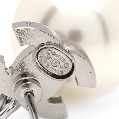 Chanel Crystal Pearl CC Drop Earrings Silver Pearly White 4 of 4