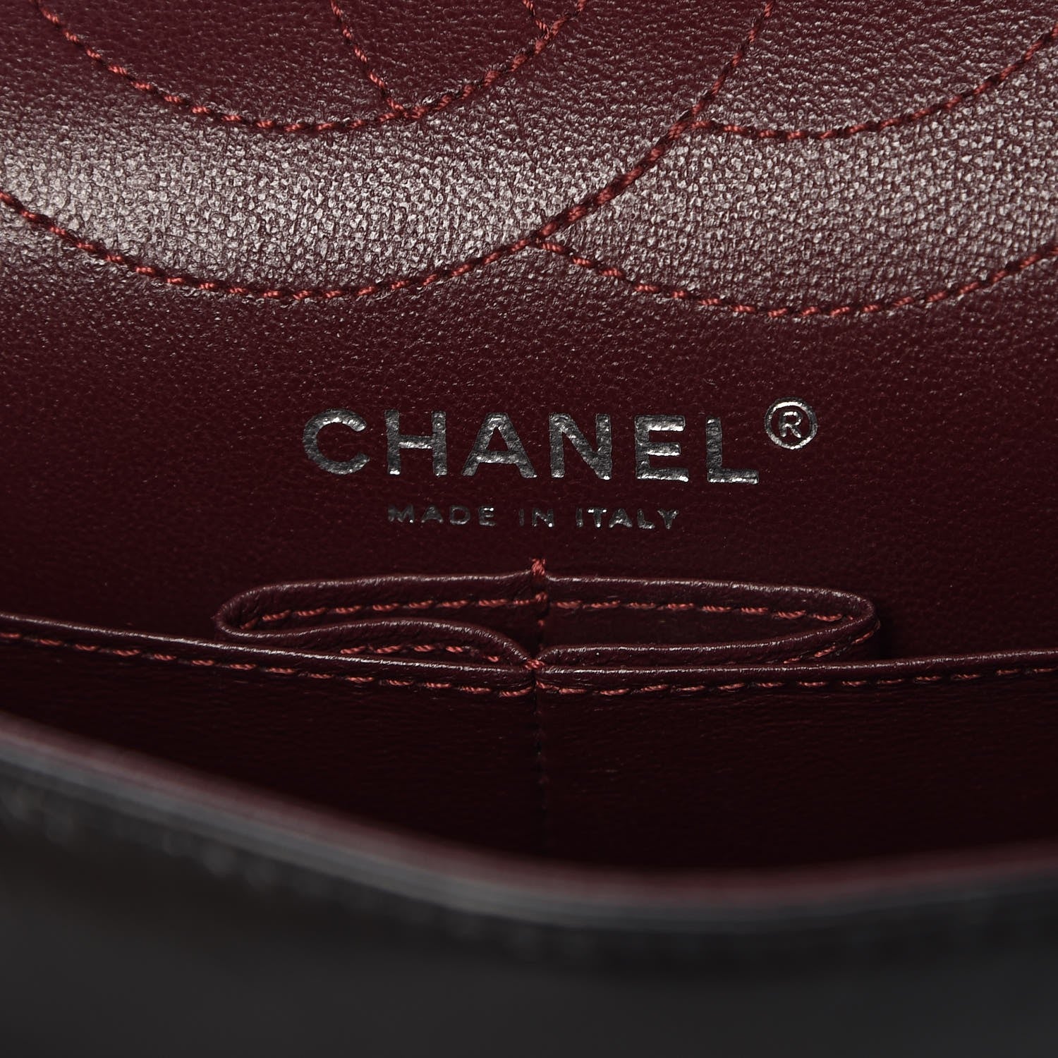 Chanel Aged Calfskin Chevron 2.55 Reissue 226 So Black 7 of 10