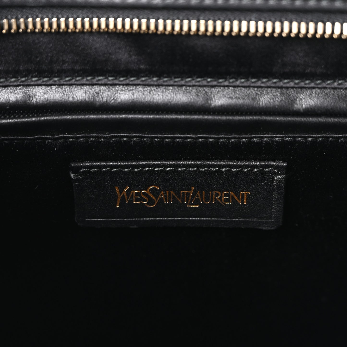 Textured Calfskin Medium Cabas ChYc Black