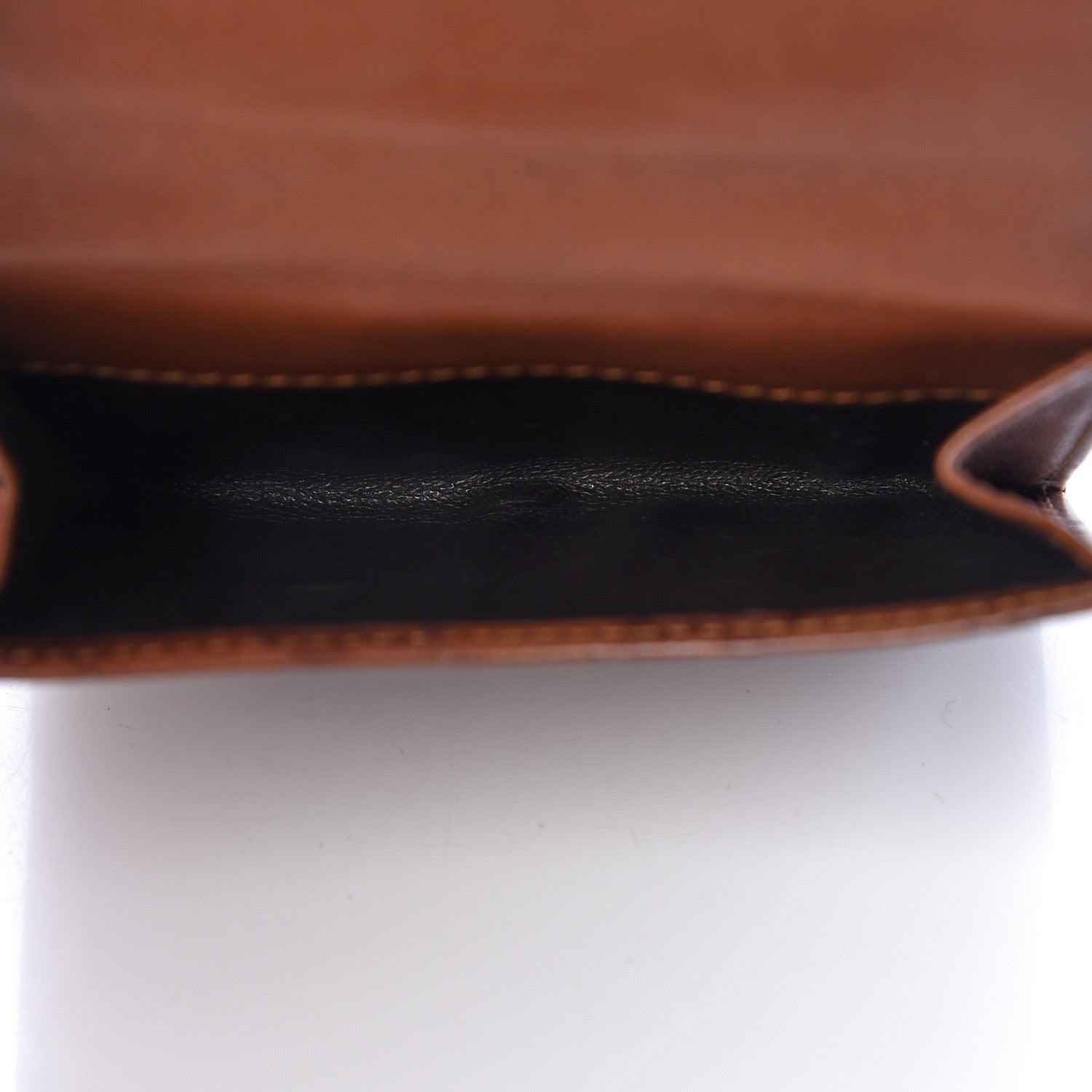 Gucci Guccissima New Britt Compact Wallet Brown 5 of 10