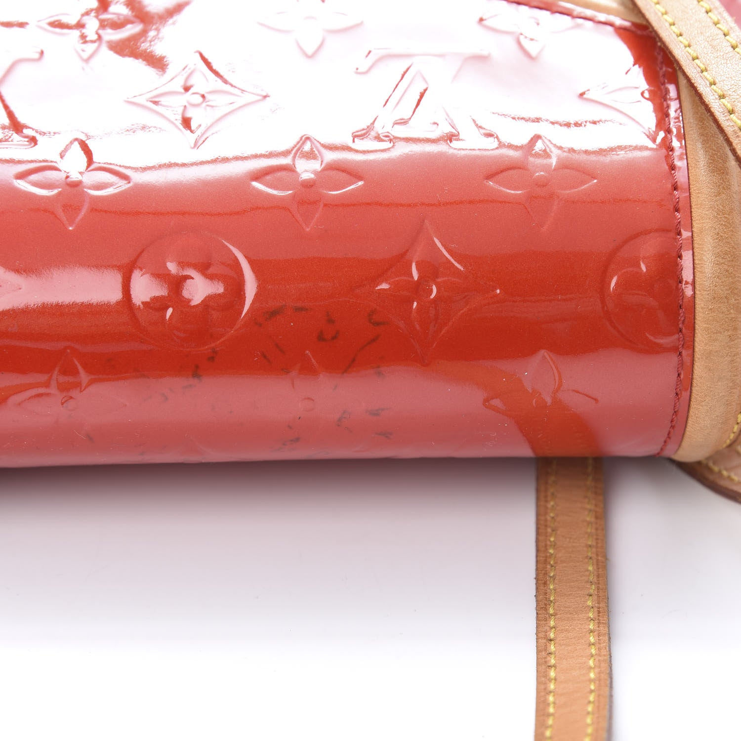 Louis Vuitton Vernis Biscayne Bay PM Rouge 16 of 17