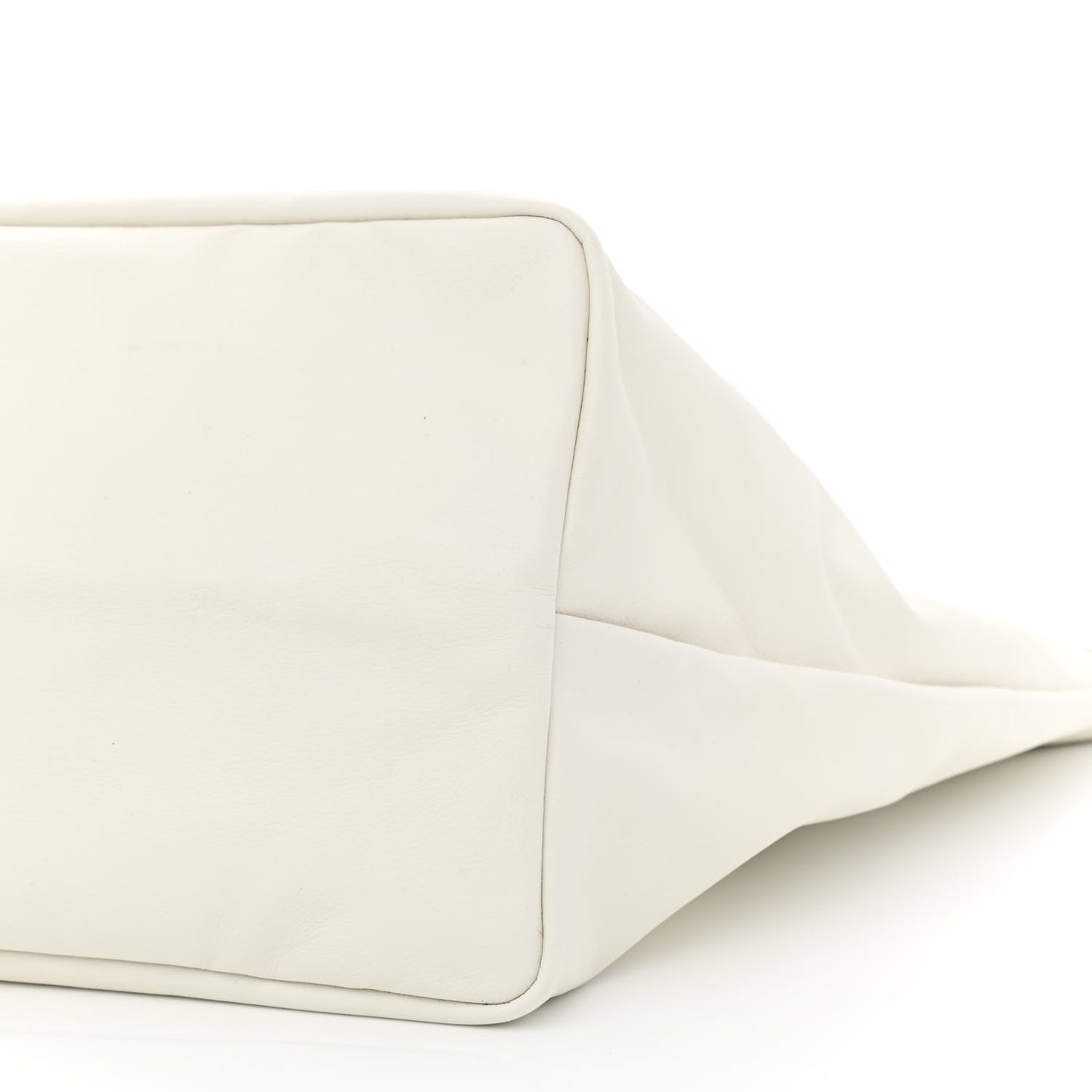 Goyardine Reversible Anjou GM White
