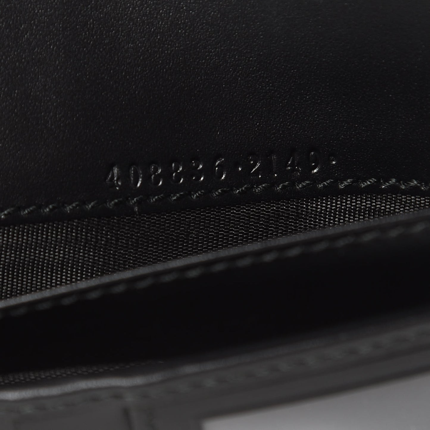 Guccissima Signature Web New Web Long Wallet Black