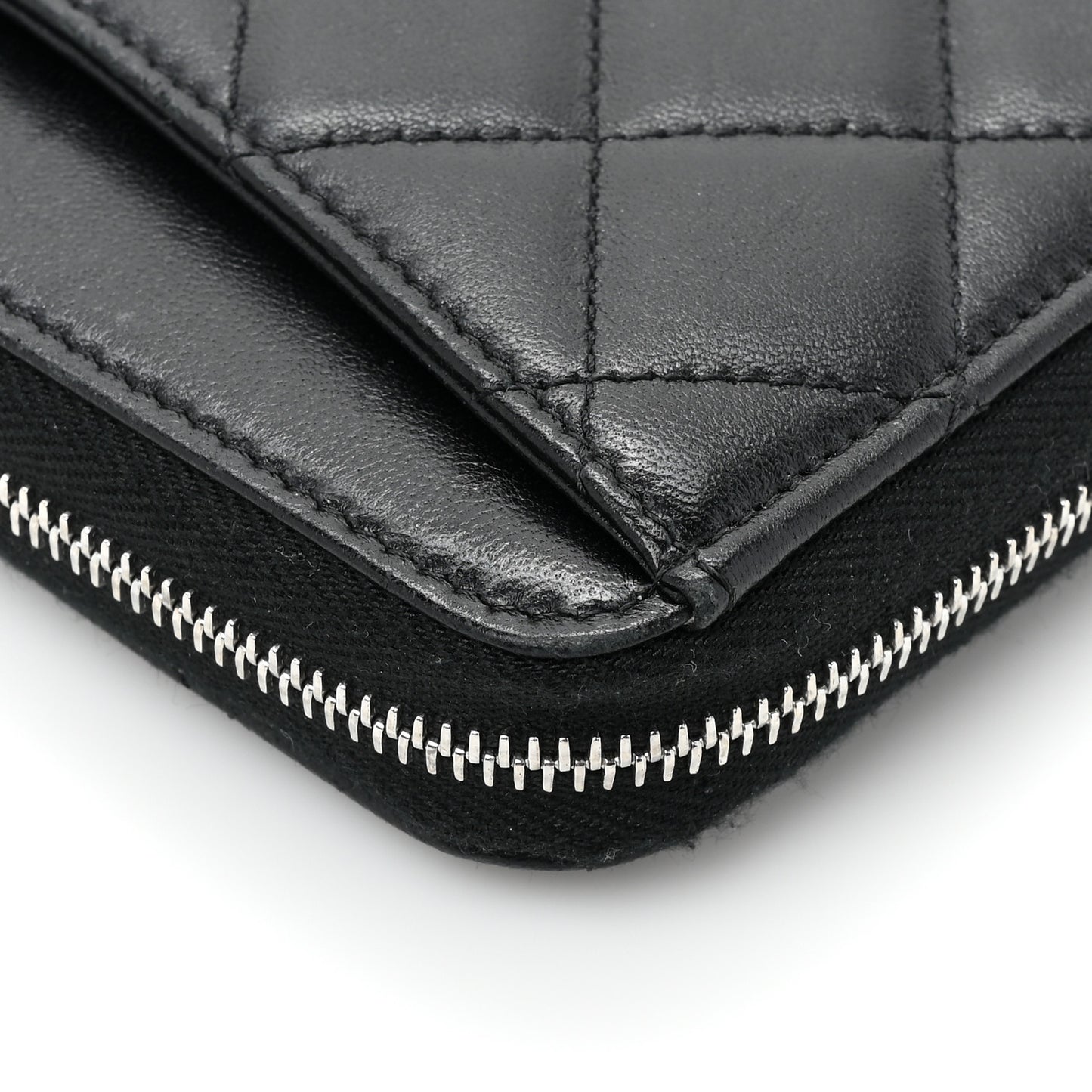 Lambskin Quilted Large Gusset Zip Around Wallet Black