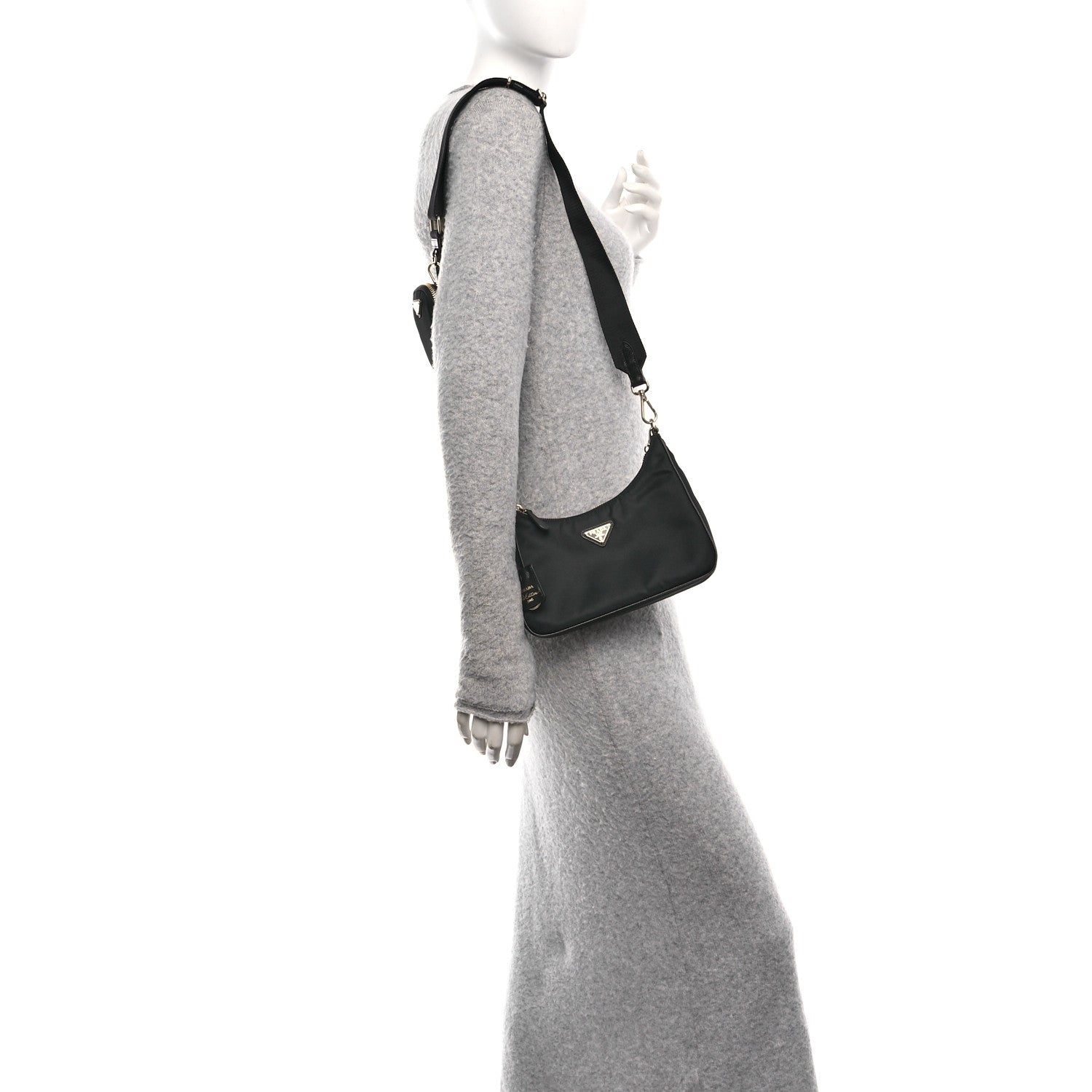 Prada Nylon Re-Edition 2005 Shoulder Bag Black 2 of 12