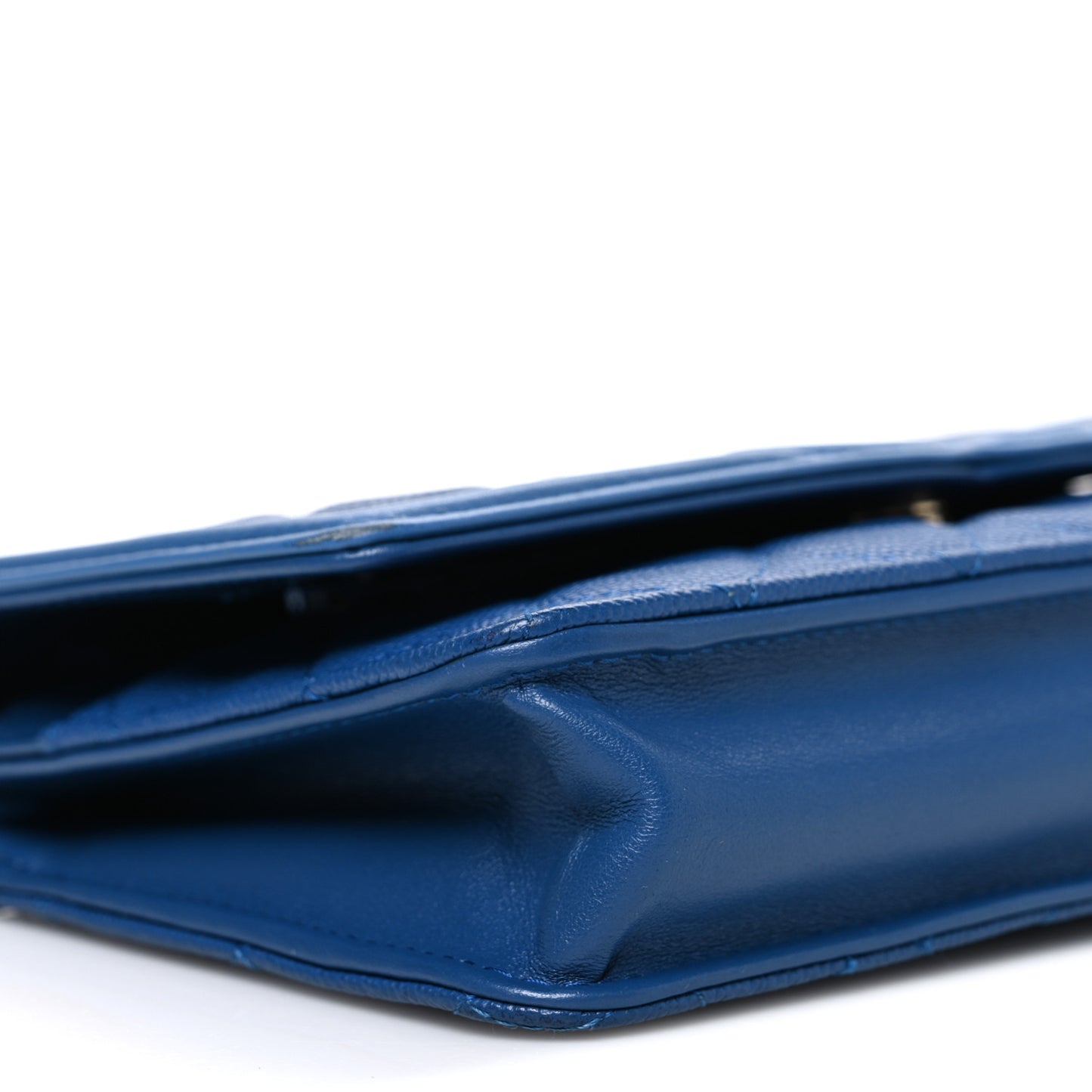 Caviar Quilted CC Filigree Wallet On Chain WOC Blue