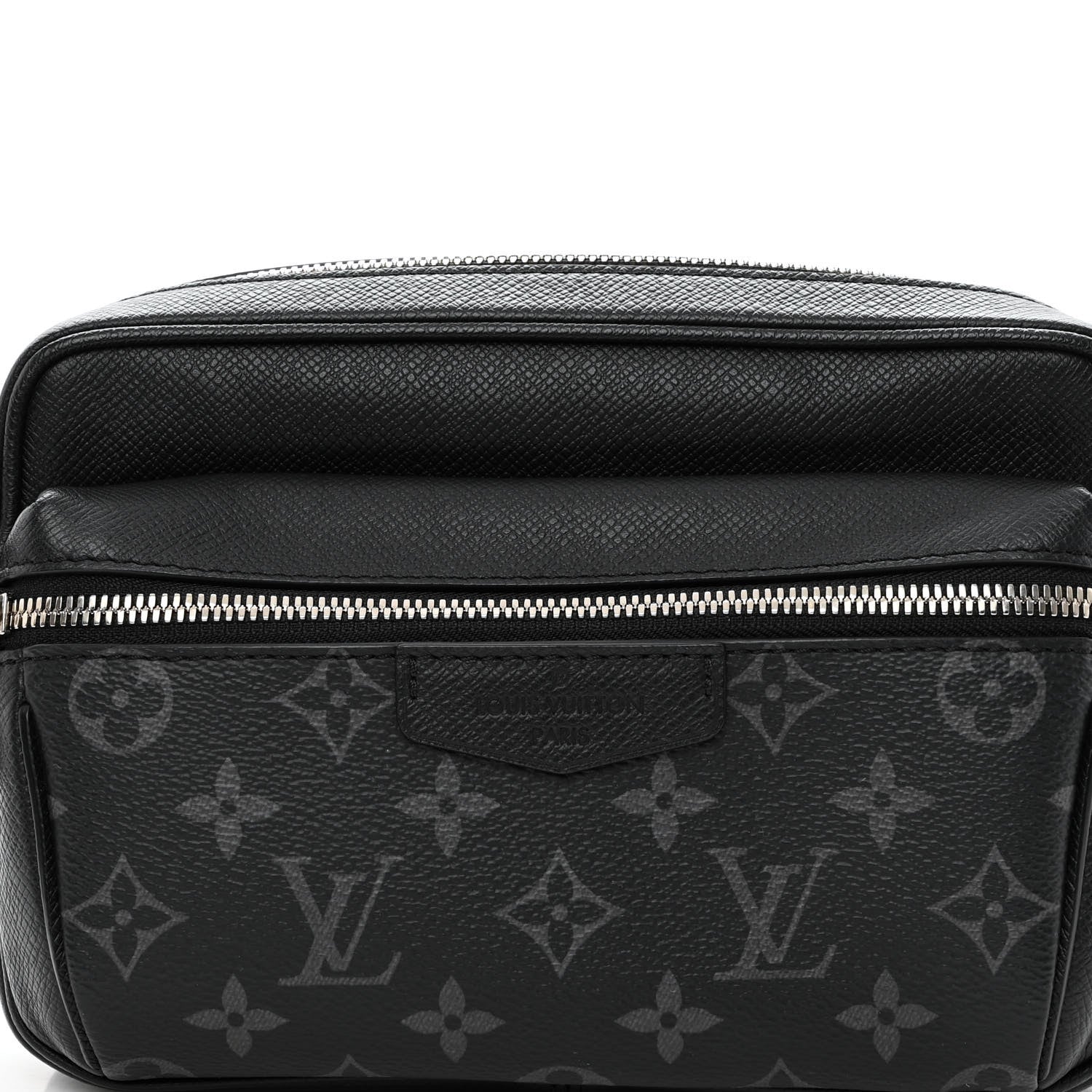 Louis Vuitton Taiga Monogram Outdoor Bumbag Black 8 of 10