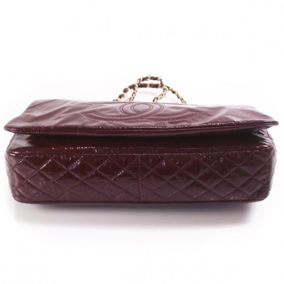 Vinyl Classic Flap Bag Bordeaux